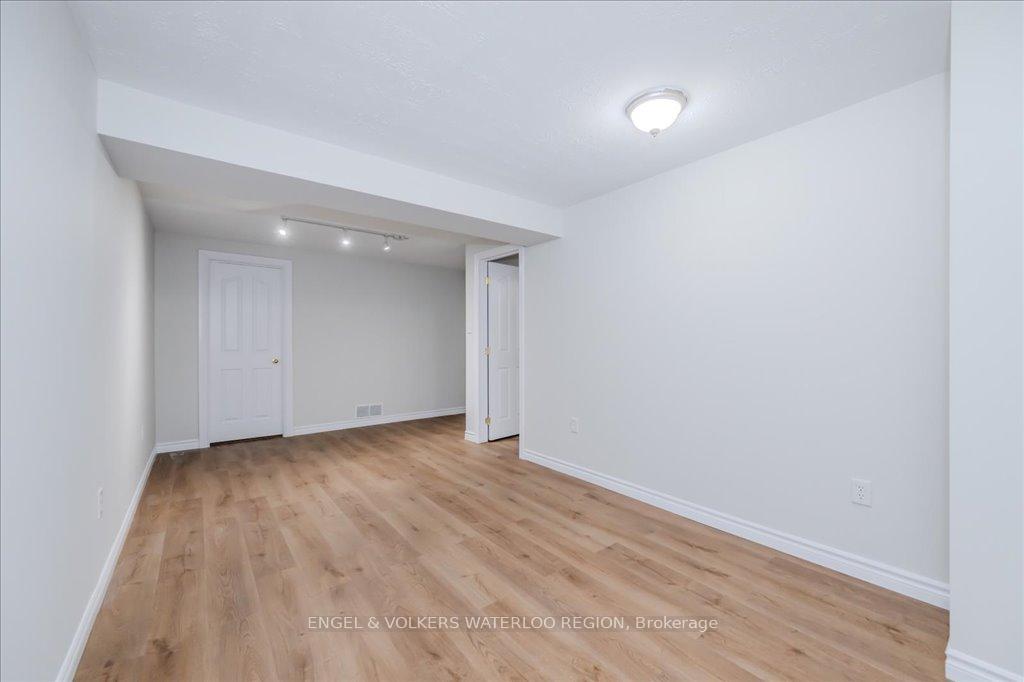 Photo 42 of 705 Breakwater Crescent, Waterloo — HOMEH