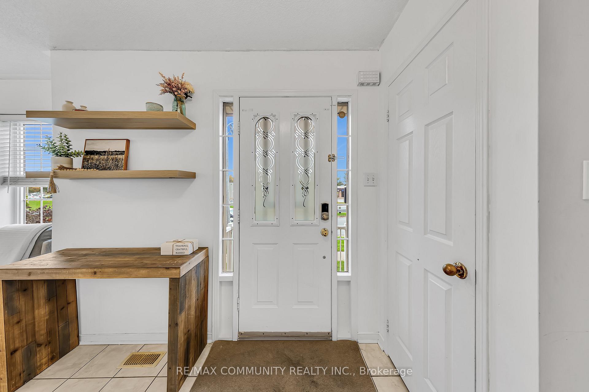 Photo 8 of 1 Playfair Road, Whitby, Downtown Whitby — HOMEH