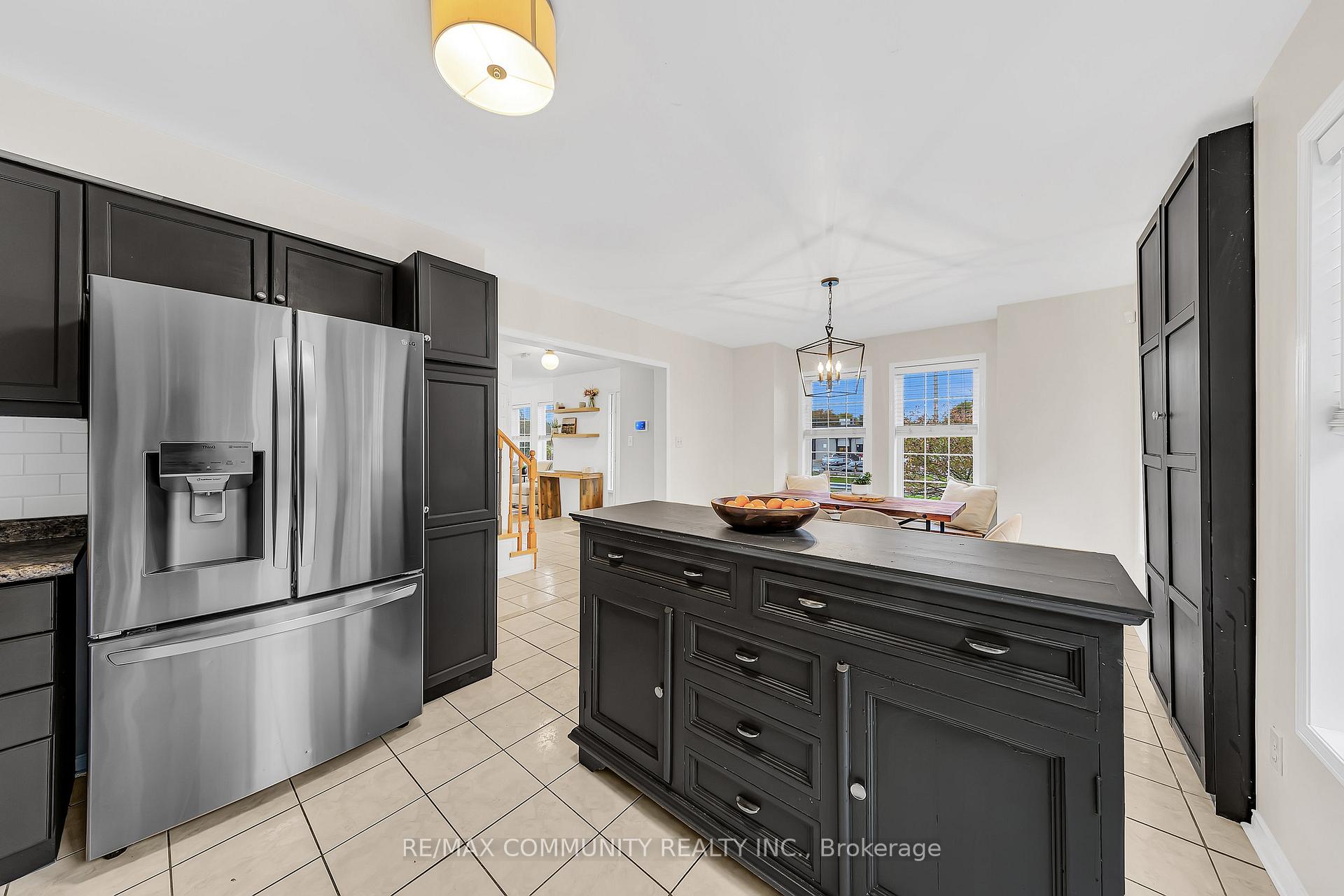 Photo 14 of 1 Playfair Road, Whitby, Downtown Whitby — HOMEH