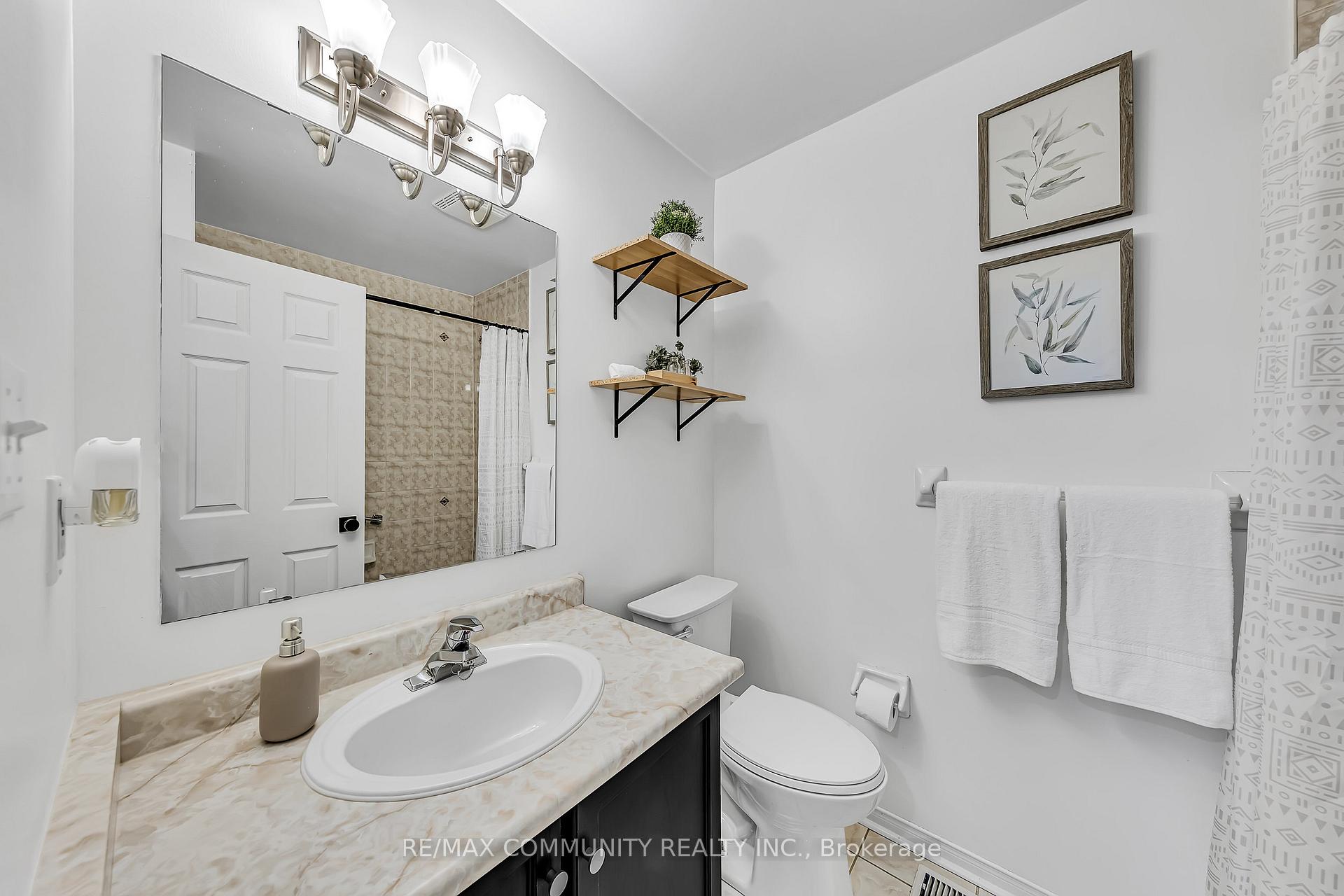 Photo 24 of 1 Playfair Road, Whitby, Downtown Whitby — HOMEH