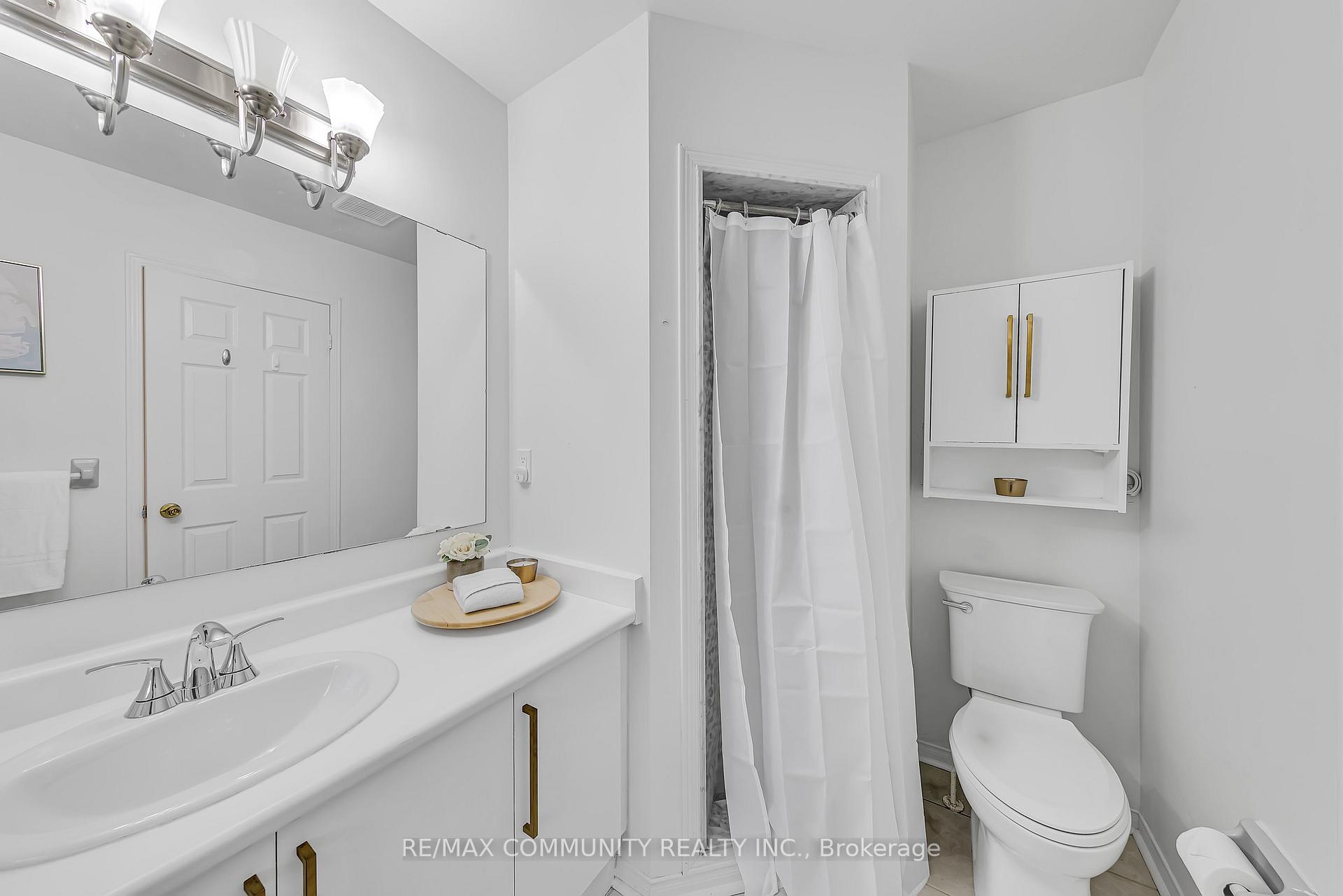 Photo 29 of 1 Playfair Road, Whitby, Downtown Whitby — HOMEH