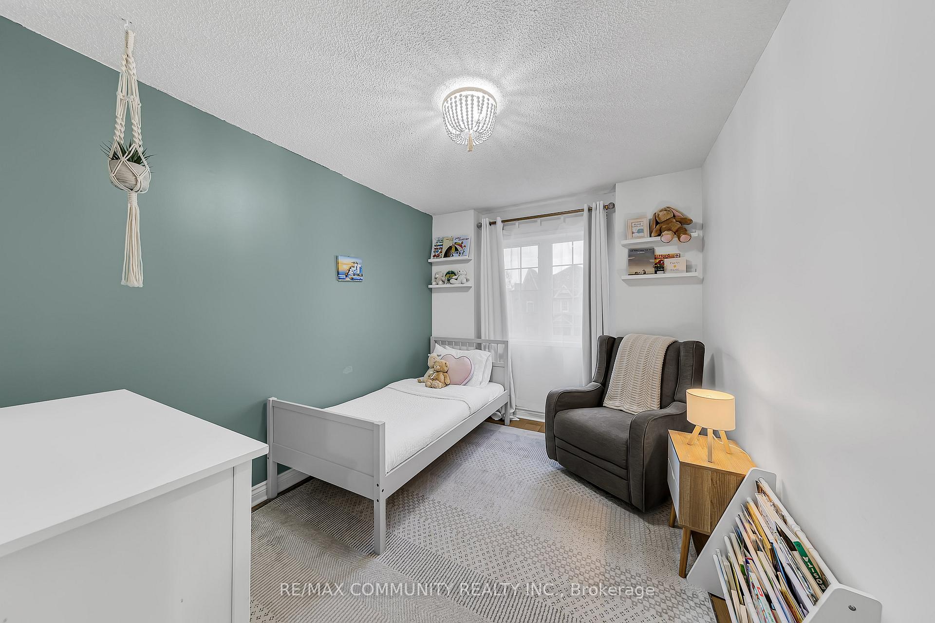 Photo 32 of 1 Playfair Road, Whitby, Downtown Whitby — HOMEH