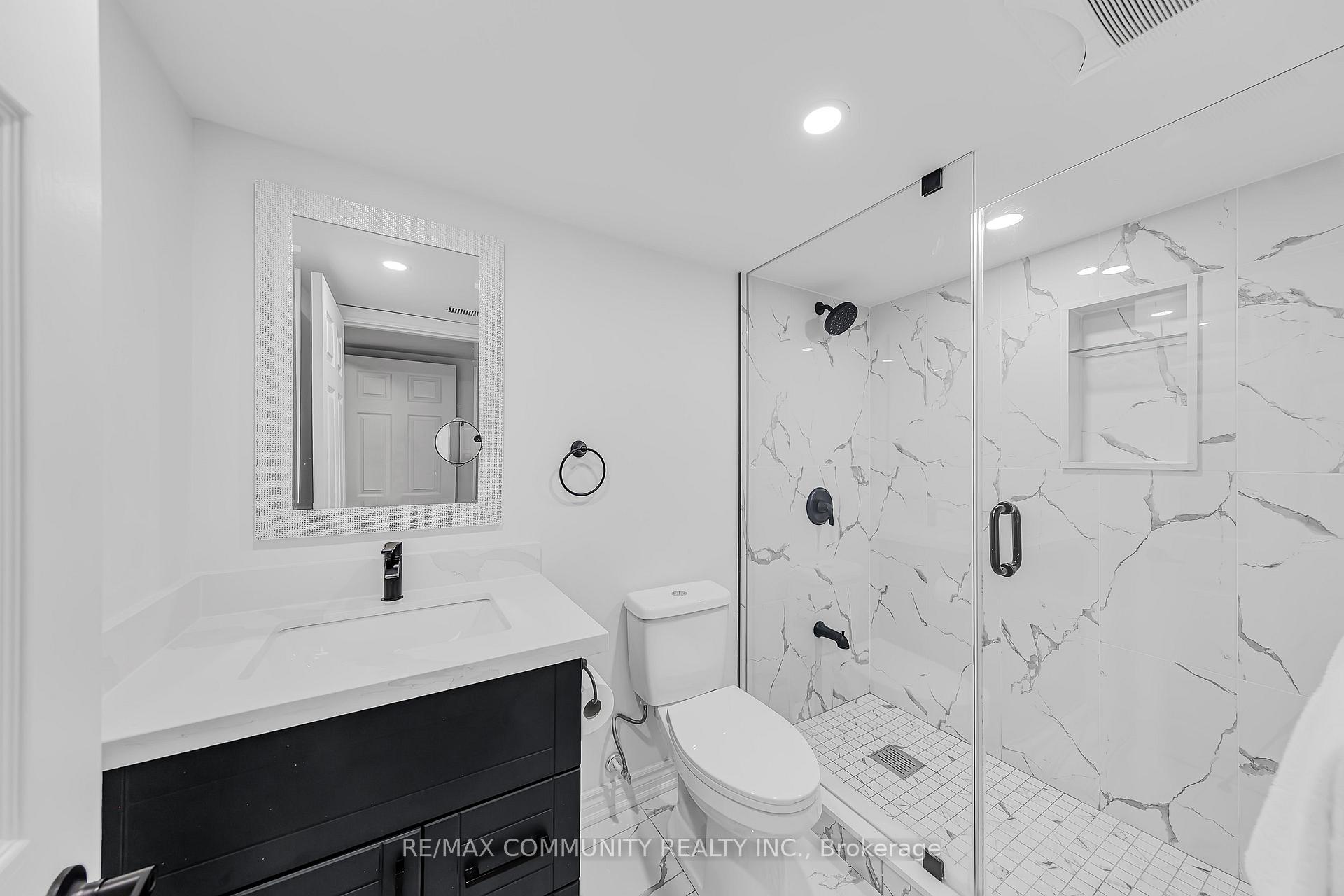 Photo 39 of 1 Playfair Road, Whitby, Downtown Whitby — HOMEH
