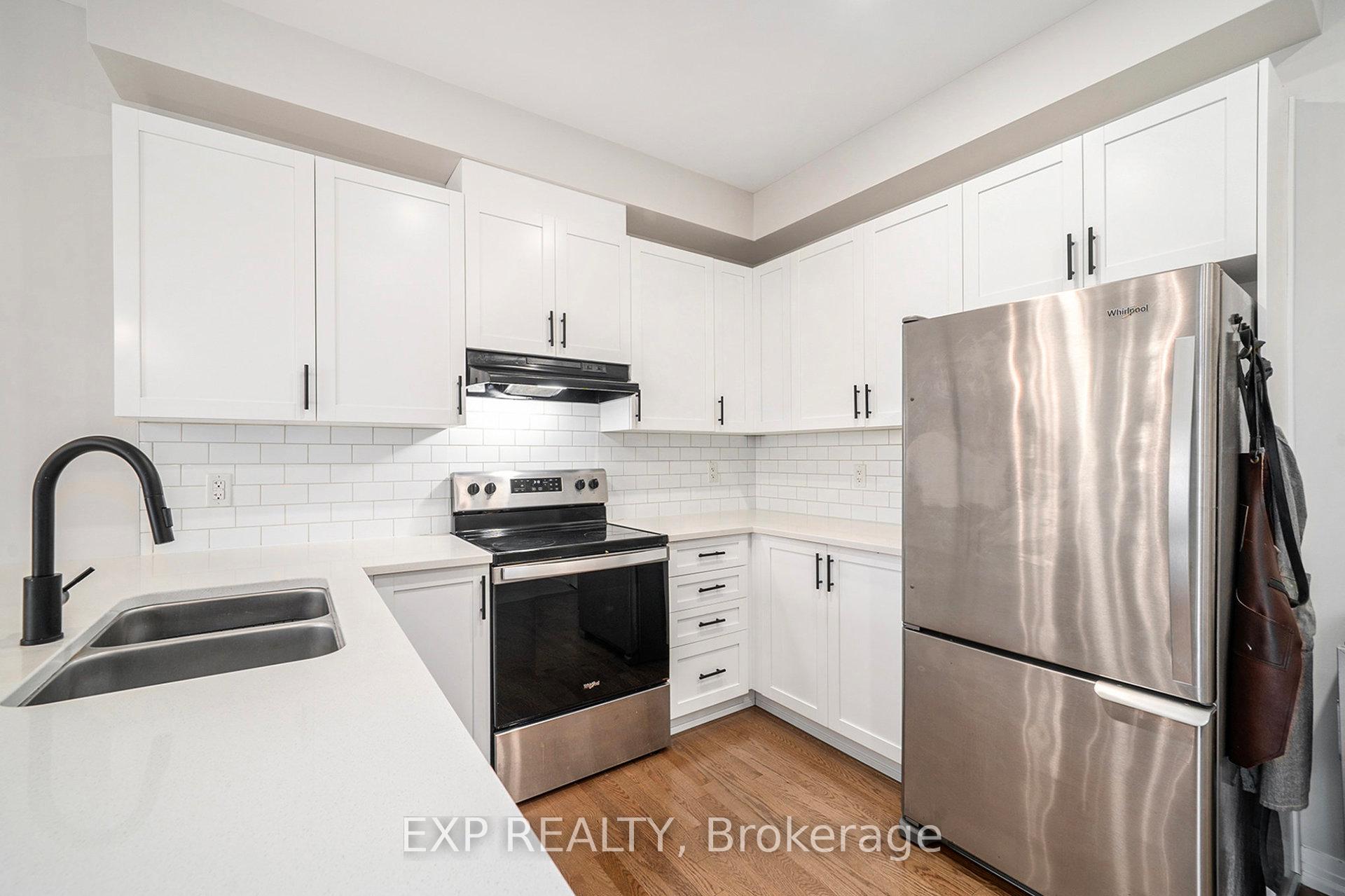 Photo 11 of 808 Horseshoe Falls Way, Ottawa, Barrhaven - Heritage Park — HOMEH