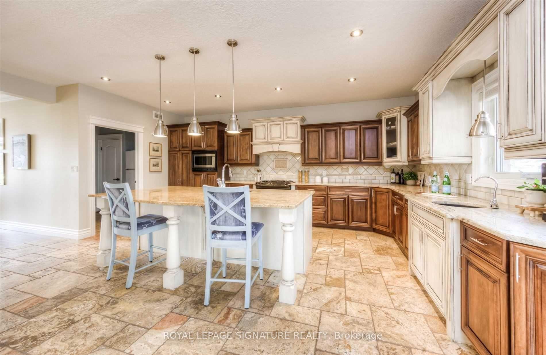 Photo 5 of 465 Golf Course Road, Woolwich — HOMEH