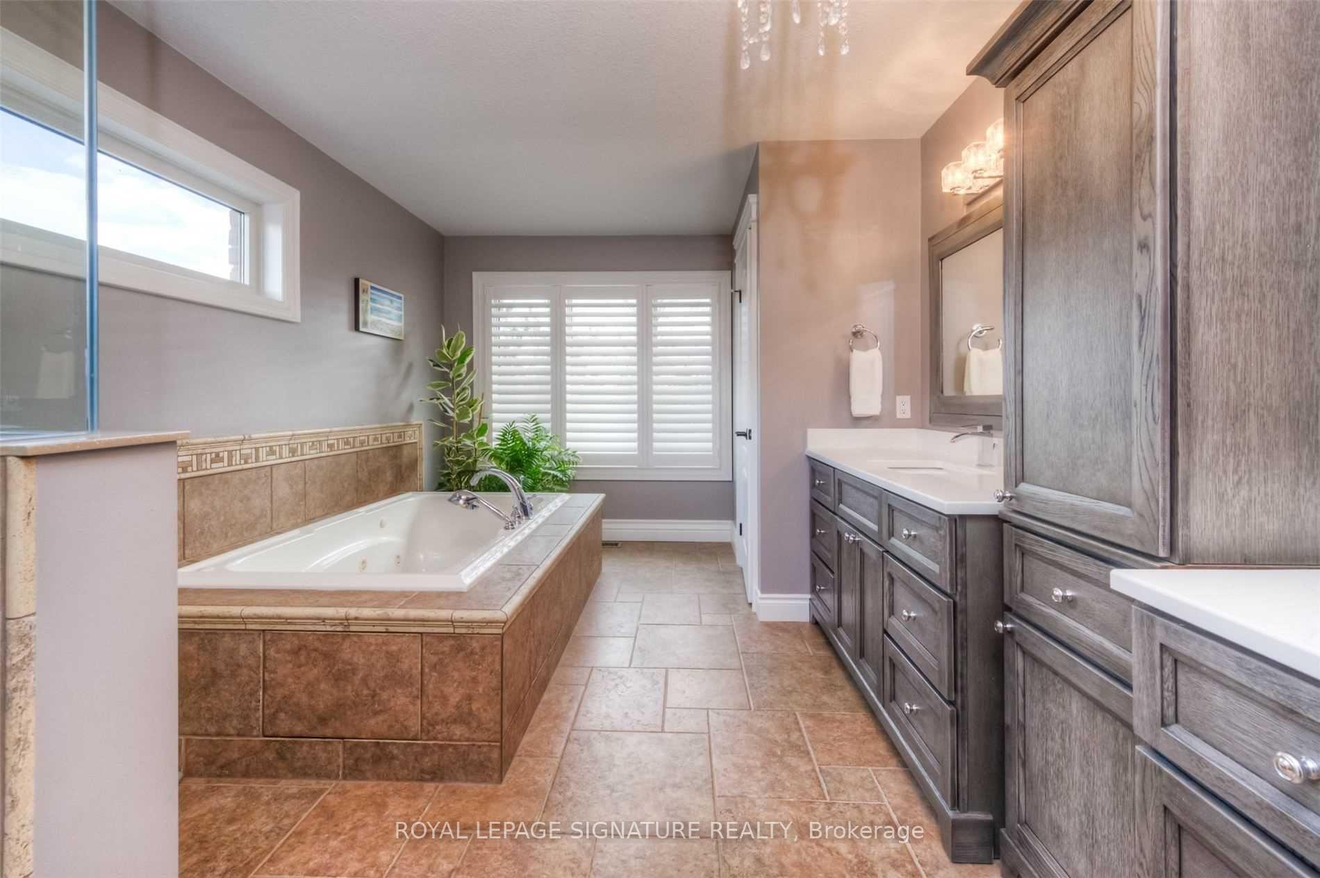 Photo 10 of 465 Golf Course Road, Woolwich — HOMEH