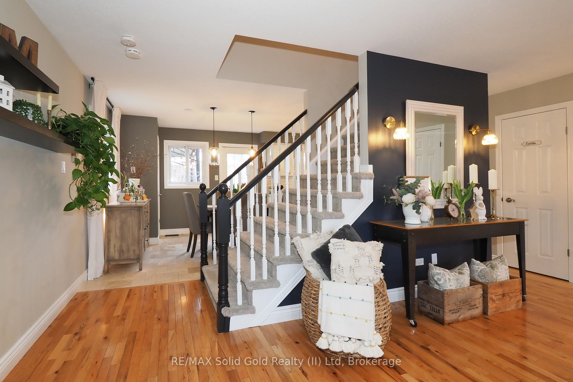 Photo 20 of 715 Brandenburg Boulevard, Waterloo — HOMEH