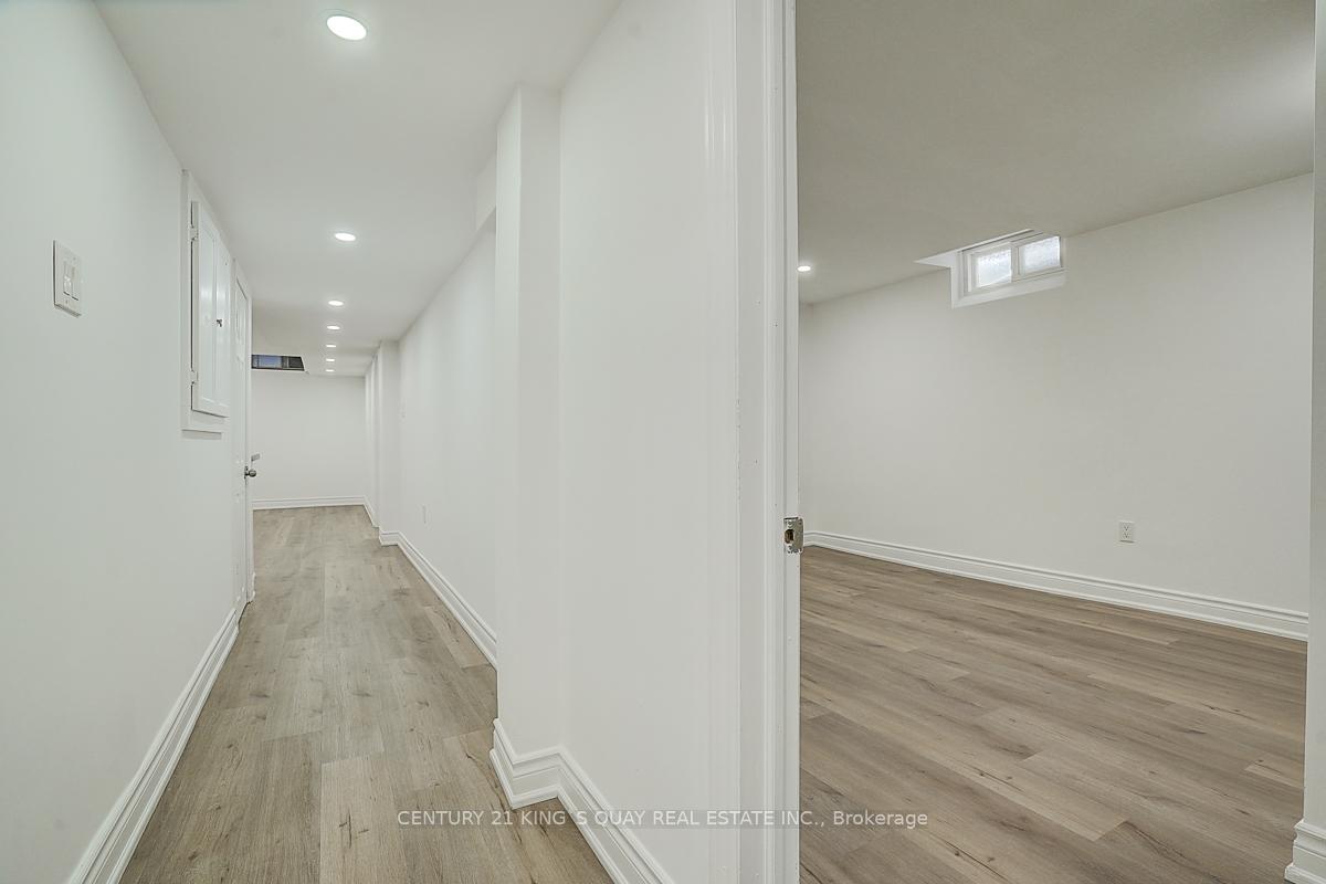 Photo 42 of 103 Stirling Crescent, Markham, Milliken Mills East — HOMEH