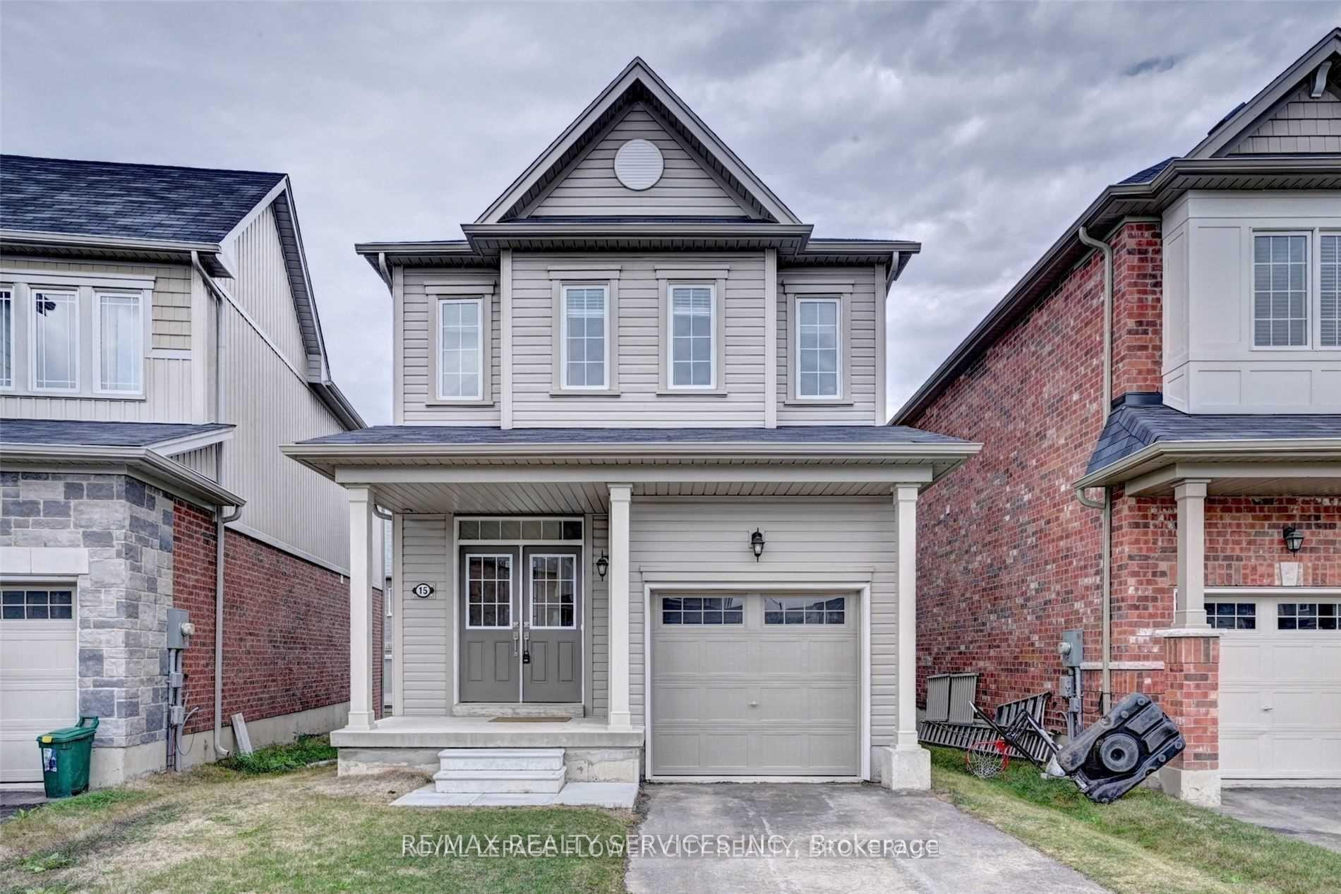 Photo 1 of 15 Blacksmith Drive, Woolwich, Breslau — HOMEH