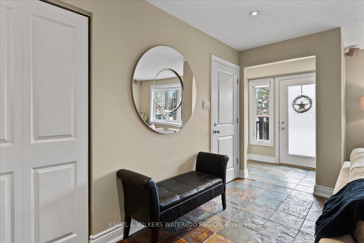 Photo 7 of 353 Lee Circle, Waterloo, Lincoln Village — HOMEH