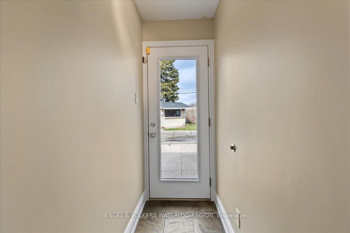 Photo 36 of 353 Lee Circle, Waterloo, Lincoln Village — HOMEH