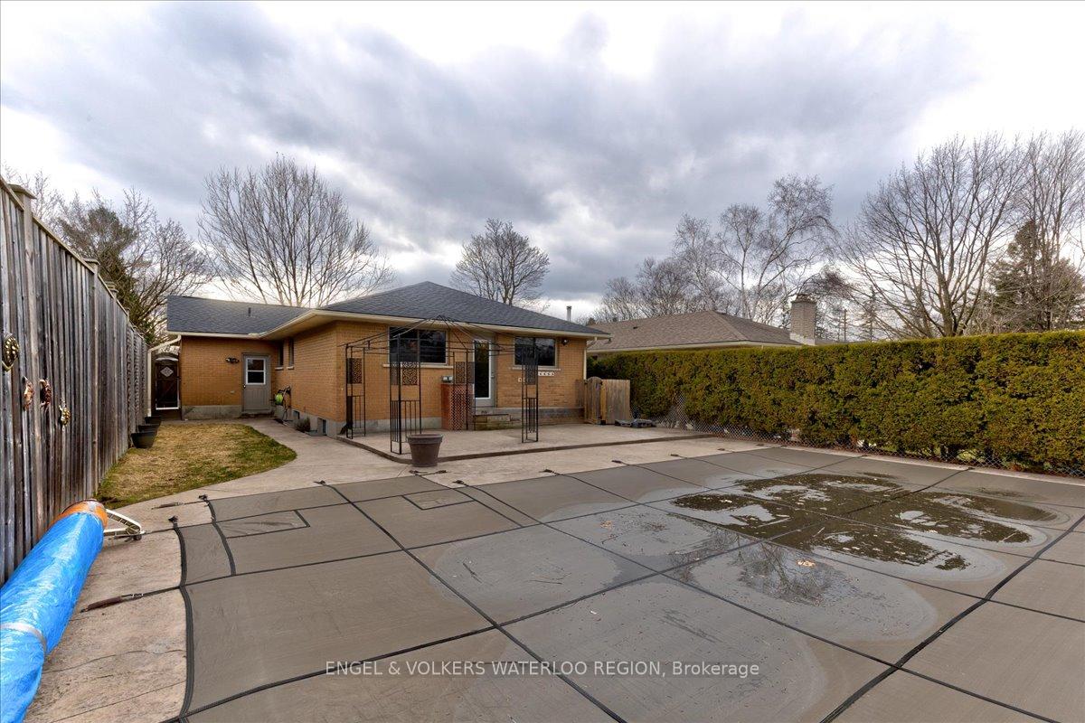 Photo 38 of 353 Lee Circle, Waterloo, Lincoln Village — HOMEH