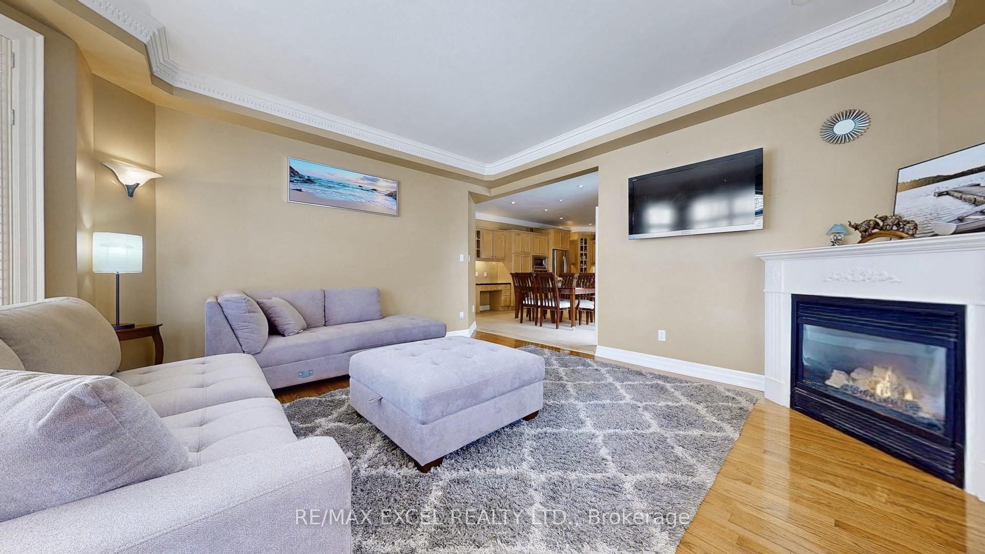 Photo 15 of 30 Gardenia Crescent, Markham, Cachet — HOMEH