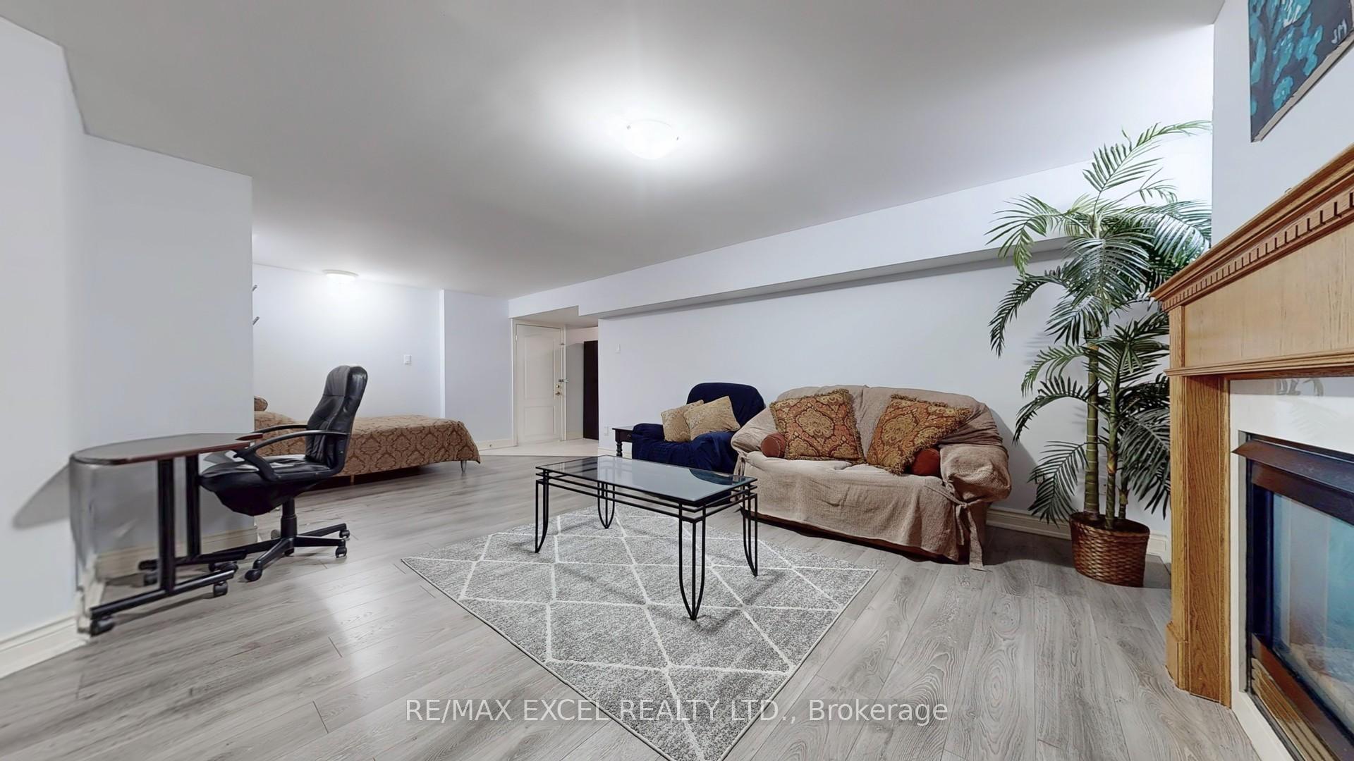 Photo 38 of 30 Gardenia Crescent, Markham, Cachet — HOMEH