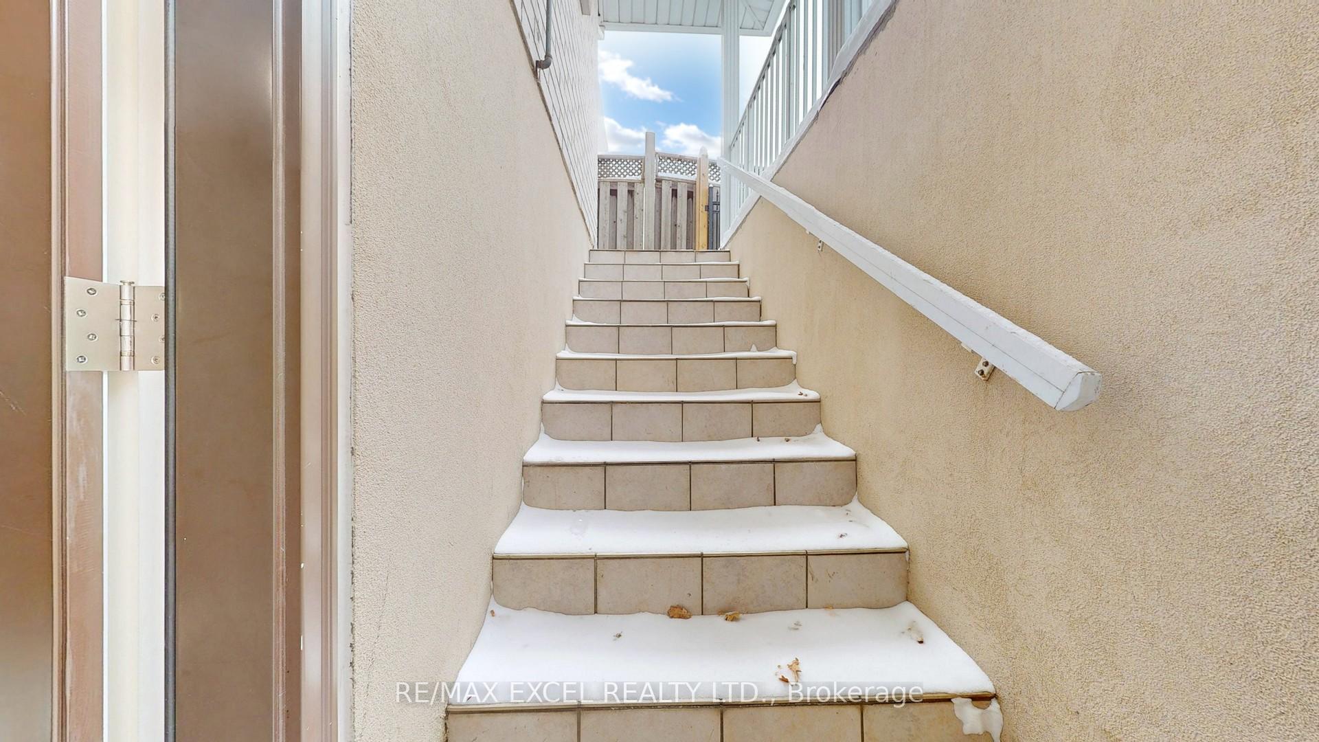 Photo 46 of 30 Gardenia Crescent, Markham, Cachet — HOMEH