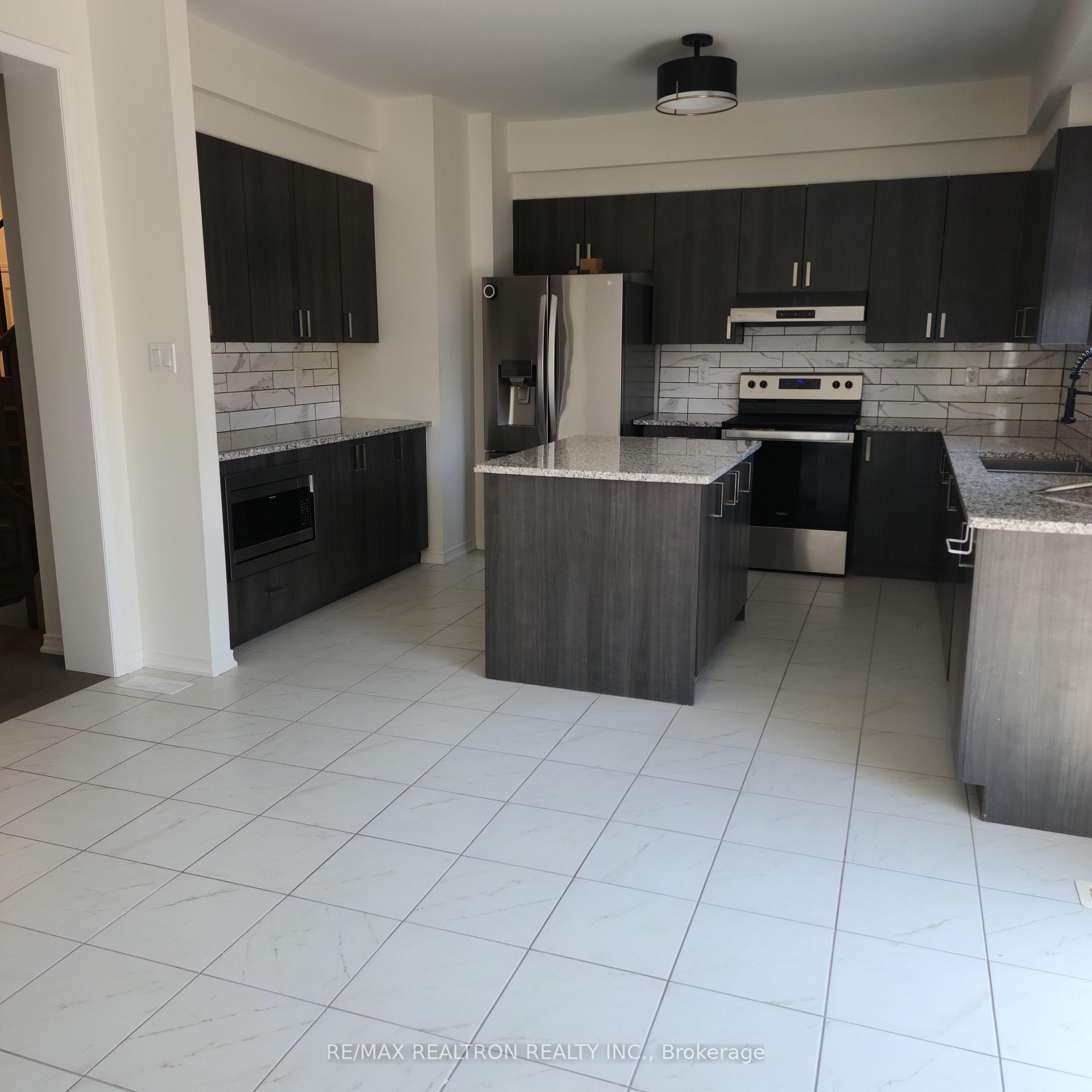 Photo 8 of 340 Coronation Road, Whitby, Rural Whitby — HOMEH
