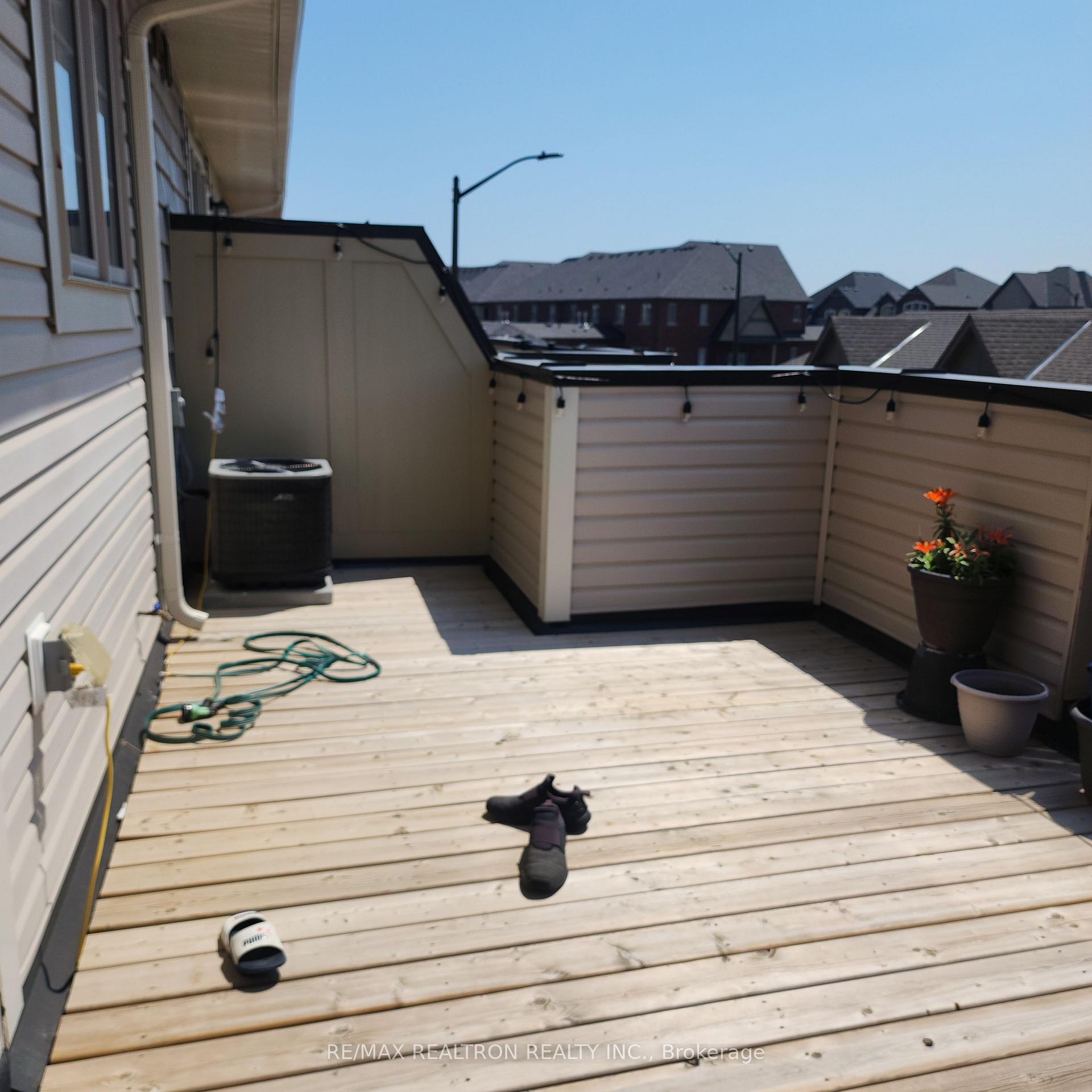 Photo 10 of 340 Coronation Road, Whitby, Rural Whitby — HOMEH