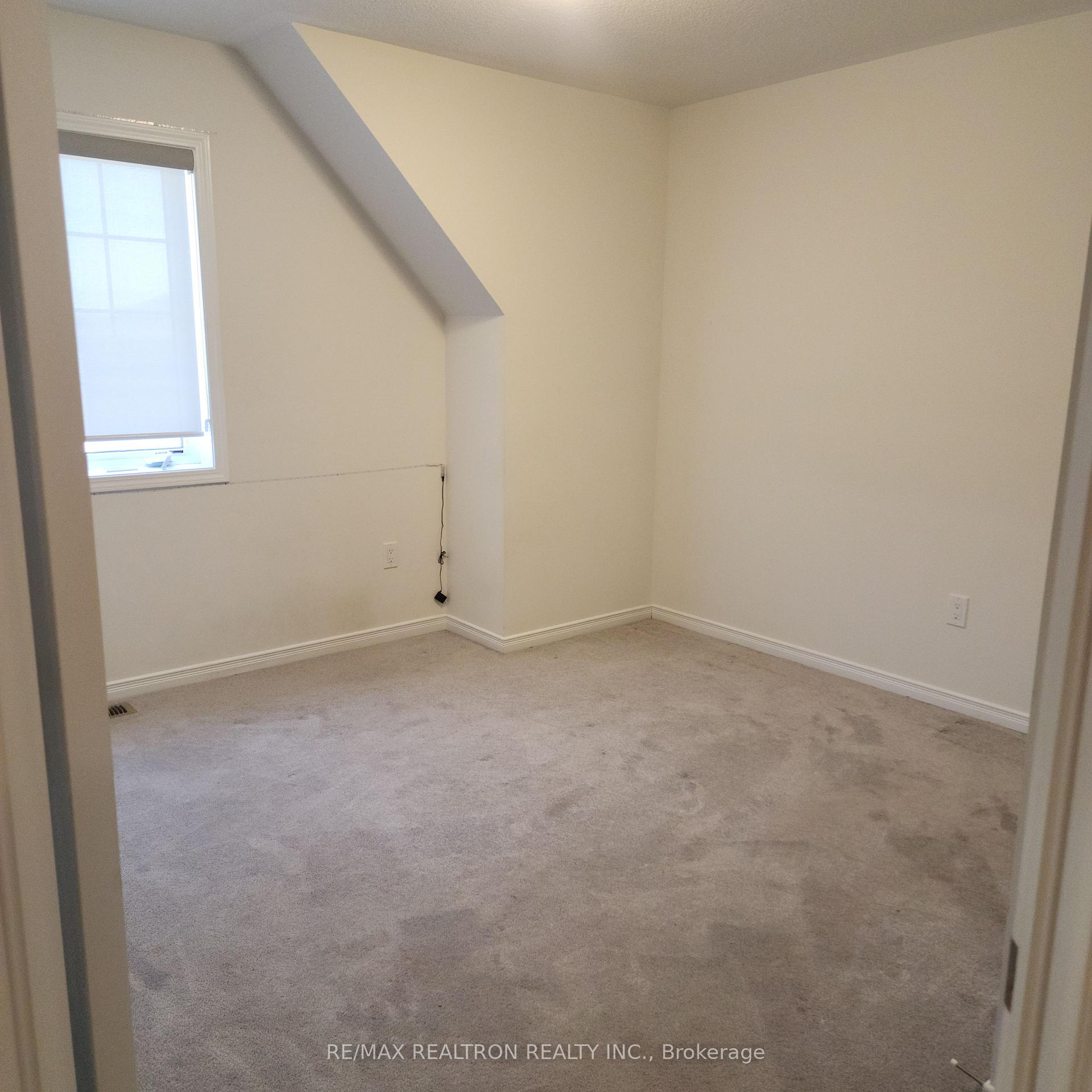 Photo 22 of 340 Coronation Road, Whitby, Rural Whitby — HOMEH