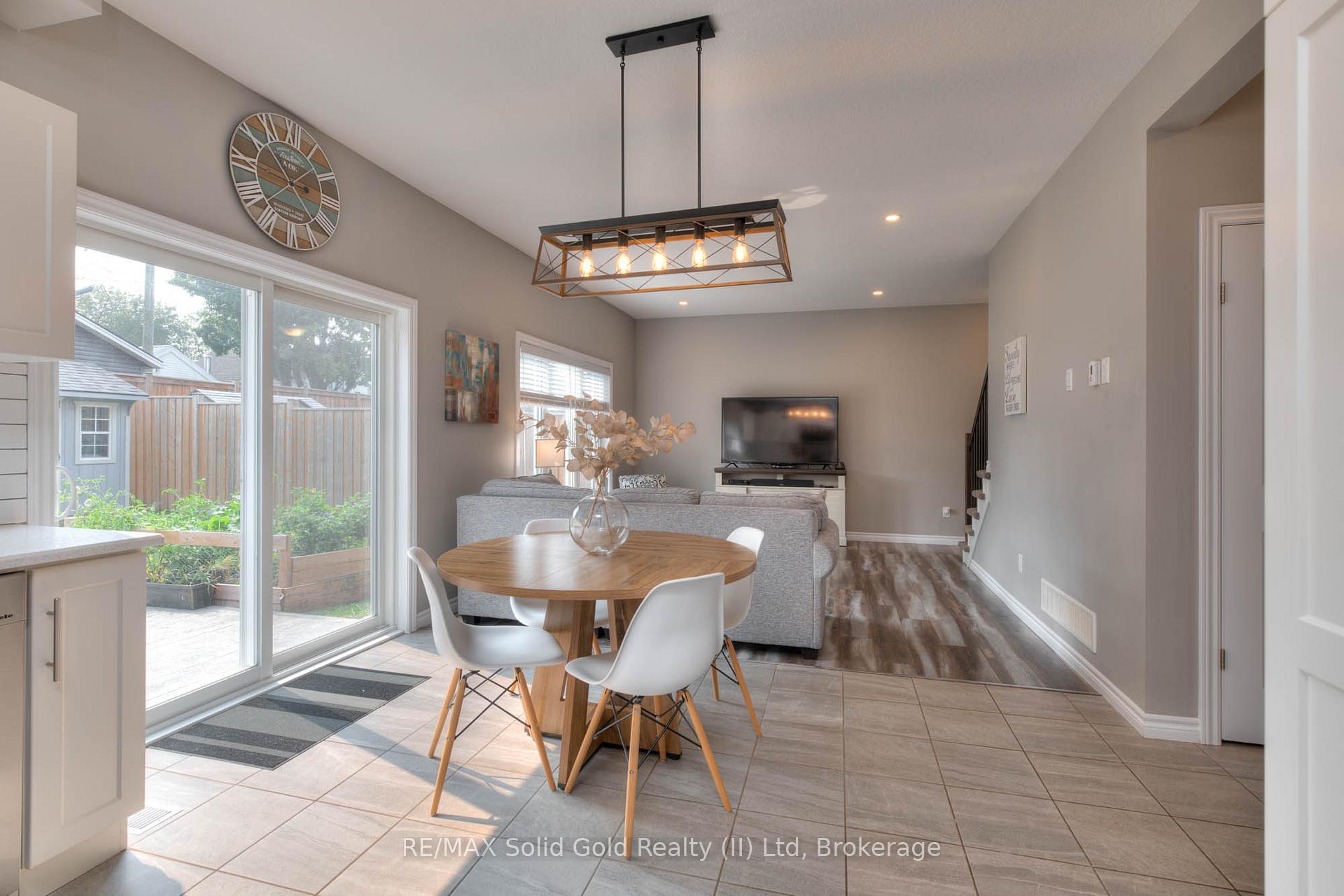 Photo 18 of 180 Snyder Avenue N, Woolwich — HOMEH