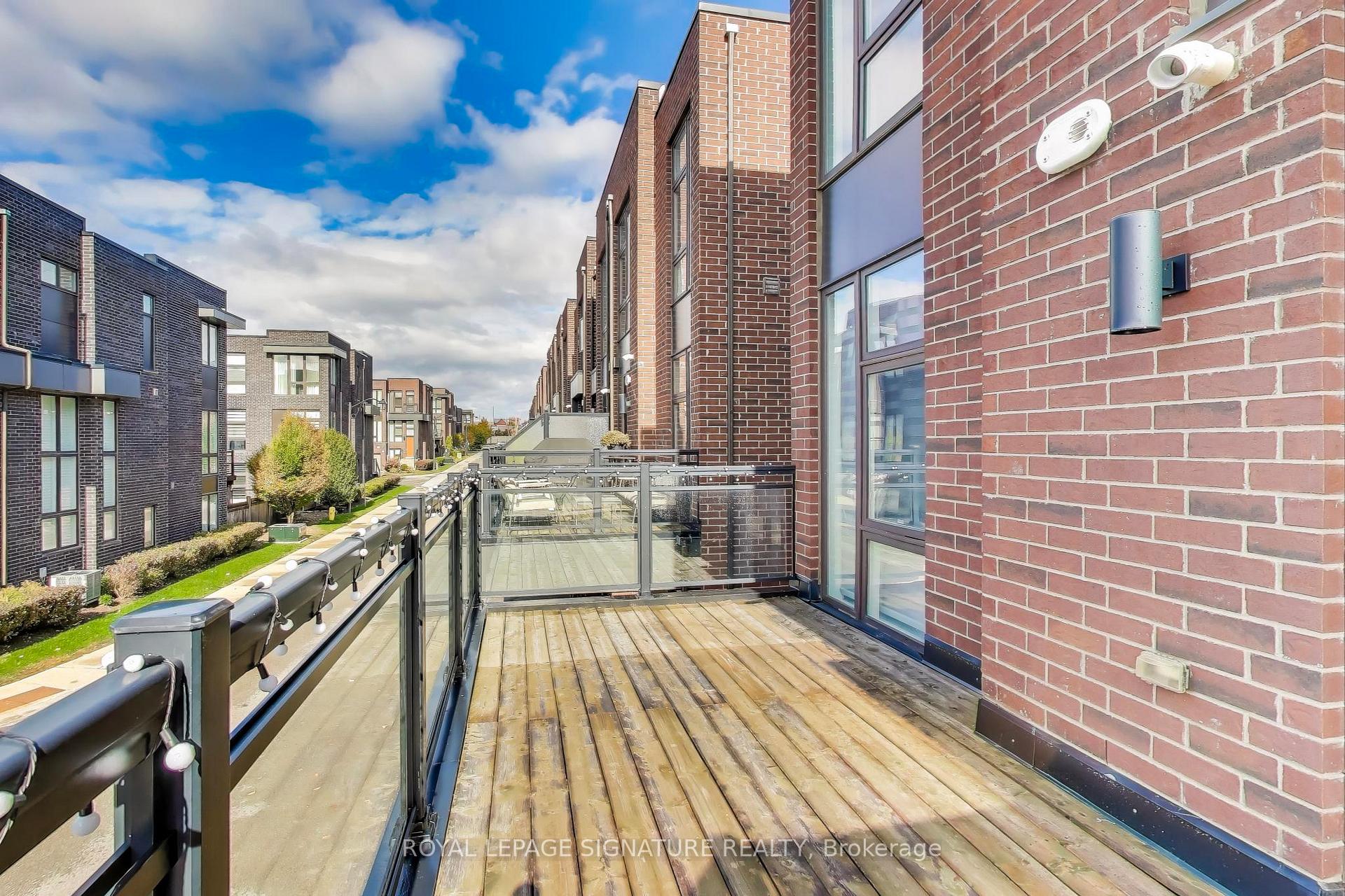 Photo 12 of 9124 Bathurst Street, Vaughan, Patterson — HOMEH