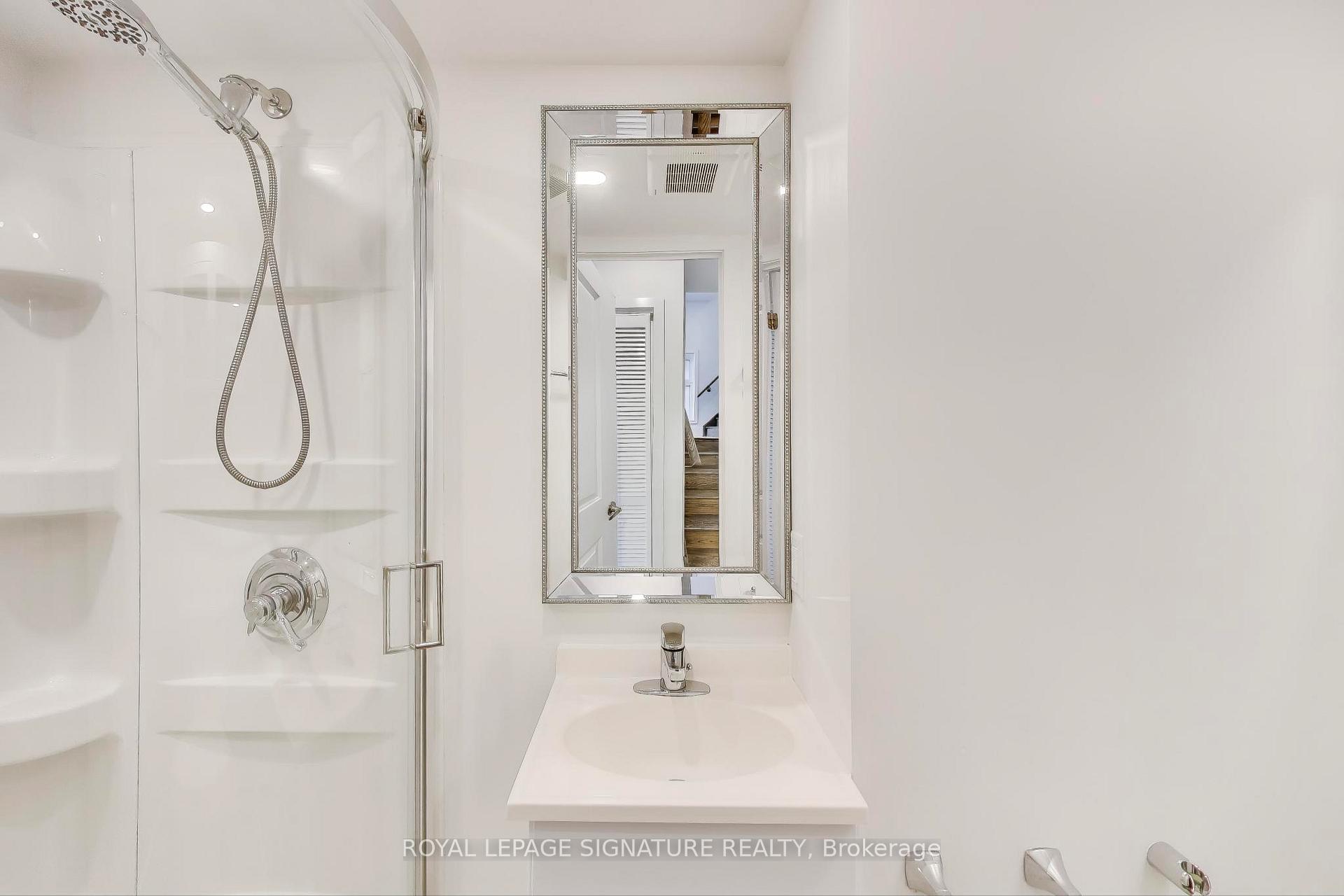 Photo 27 of 9124 Bathurst Street, Vaughan, Patterson — HOMEH