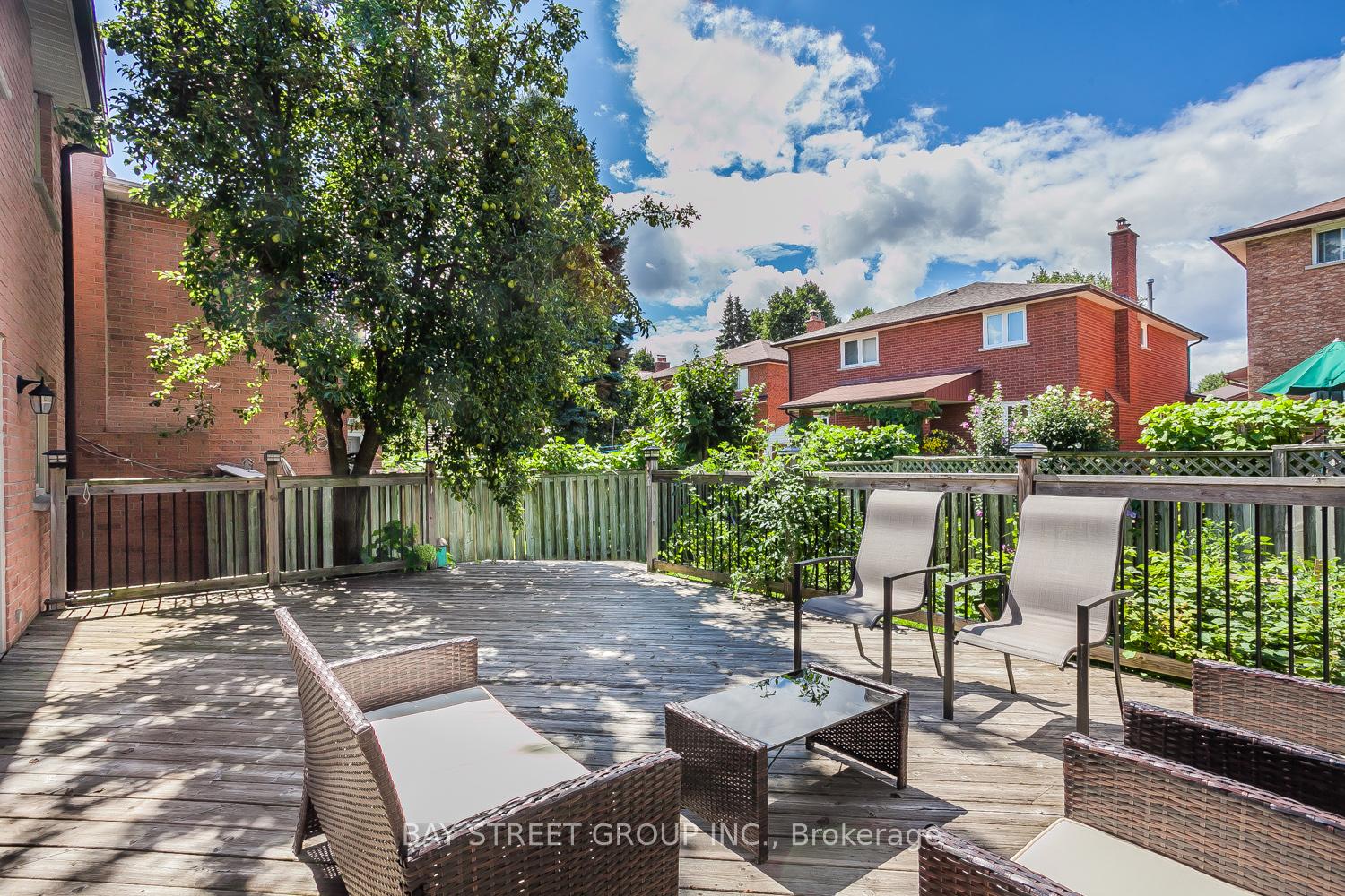 Photo 46 of 43 Adrian Crescent, Markham, Raymerville — HOMEH
