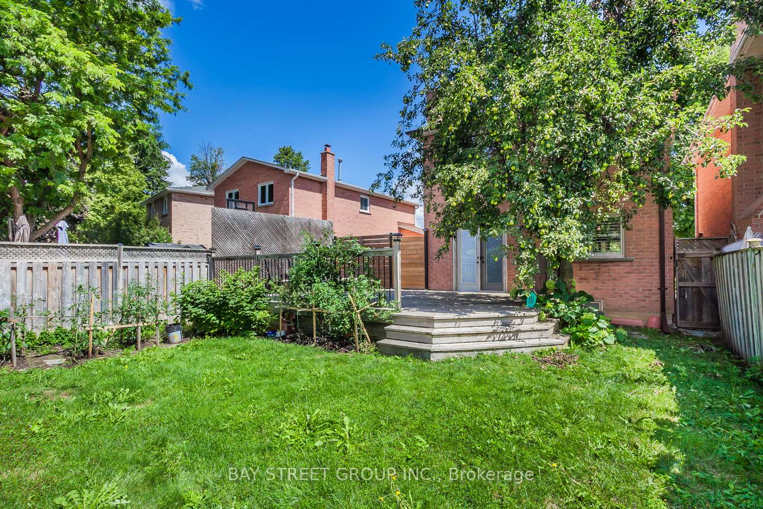 Photo 49 of 43 Adrian Crescent, Markham, Raymerville — HOMEH