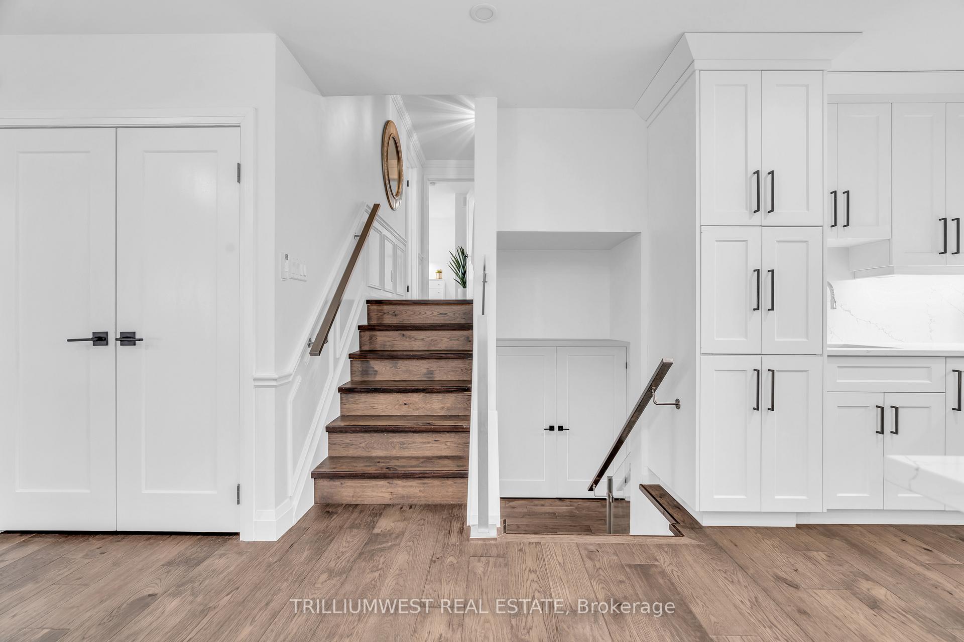 Photo 15 of 100 Margaret Avenue N, Waterloo — HOMEH