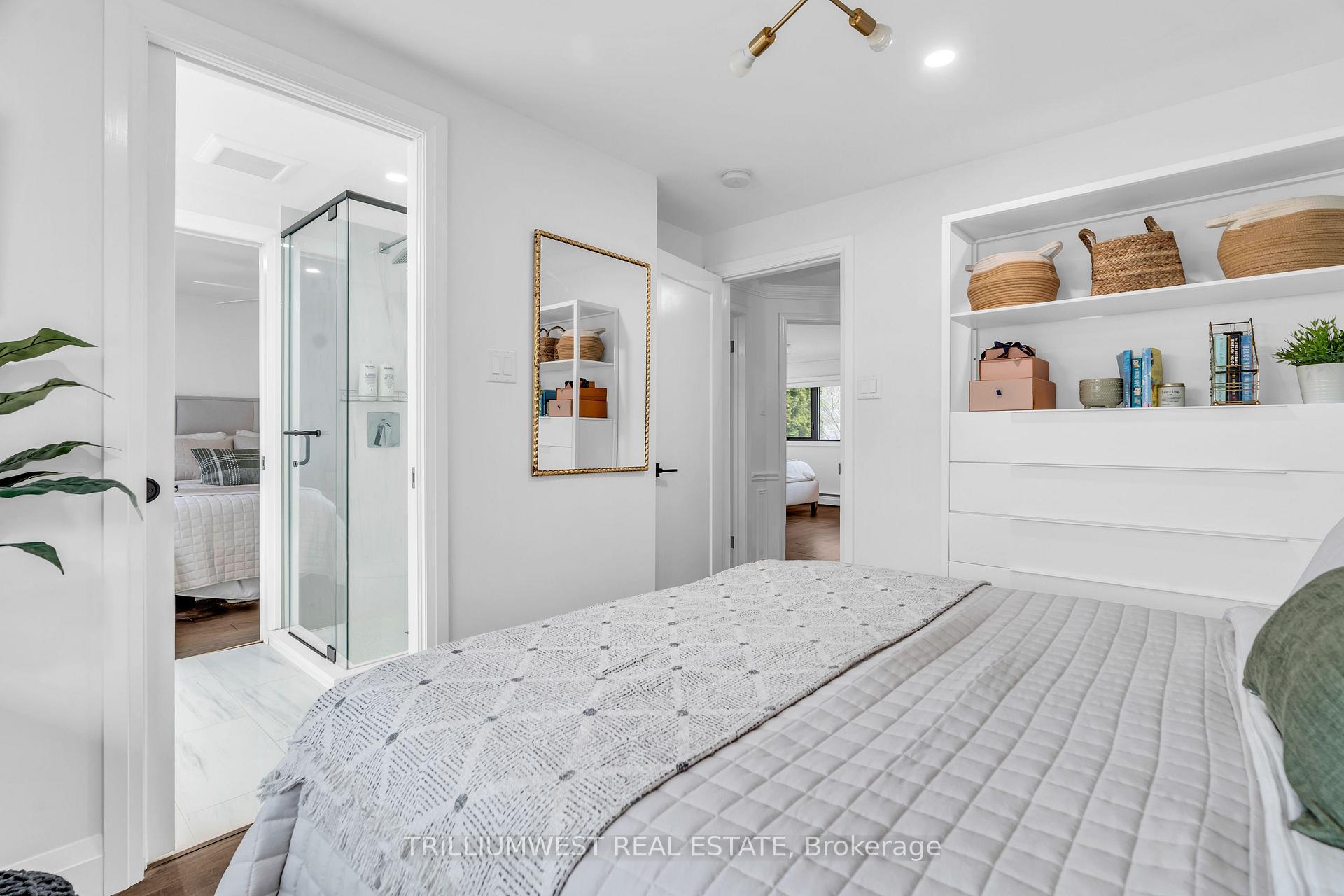 Photo 18 of 100 Margaret Avenue N, Waterloo — HOMEH