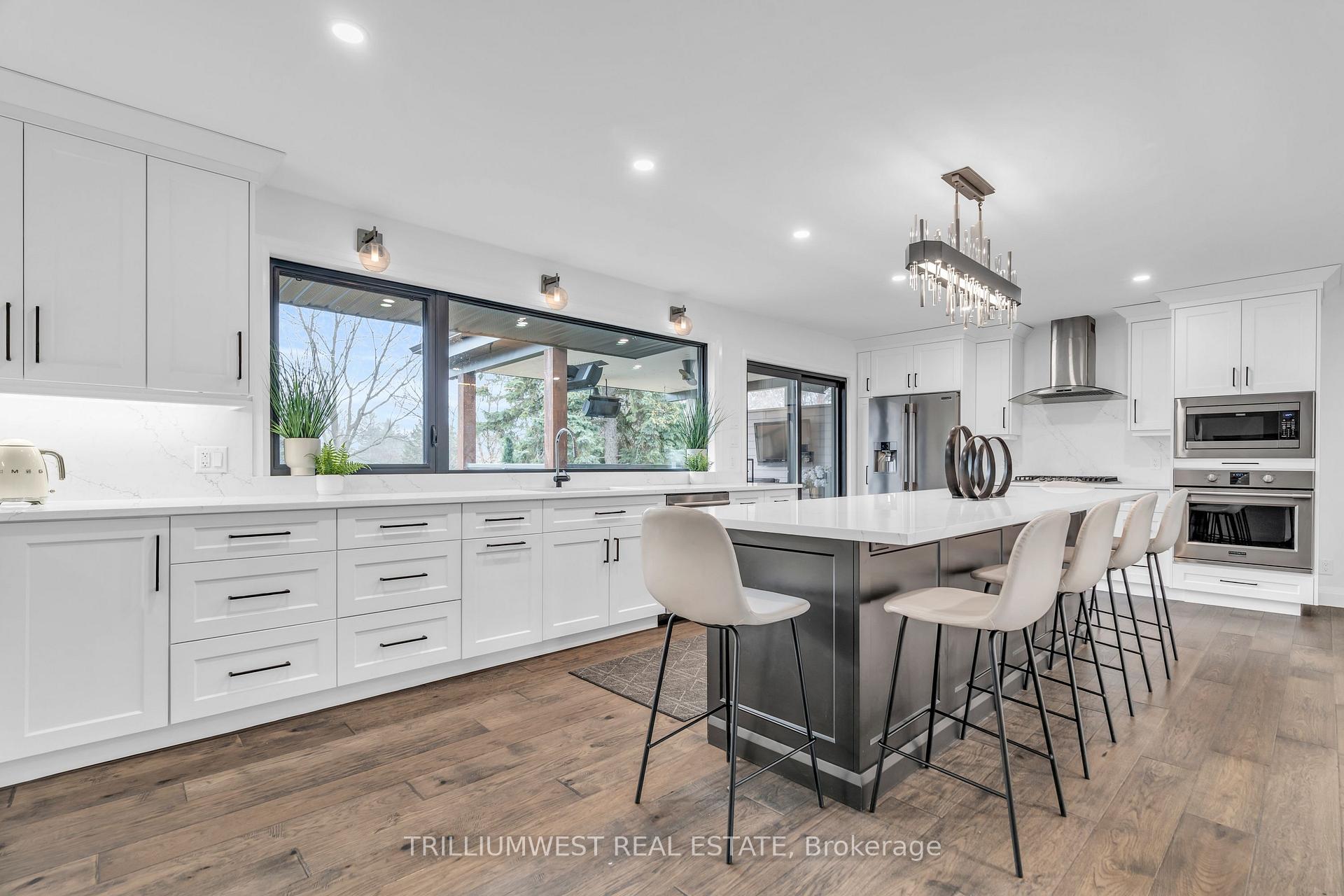 Photo 27 of 100 Margaret Avenue N, Waterloo — HOMEH