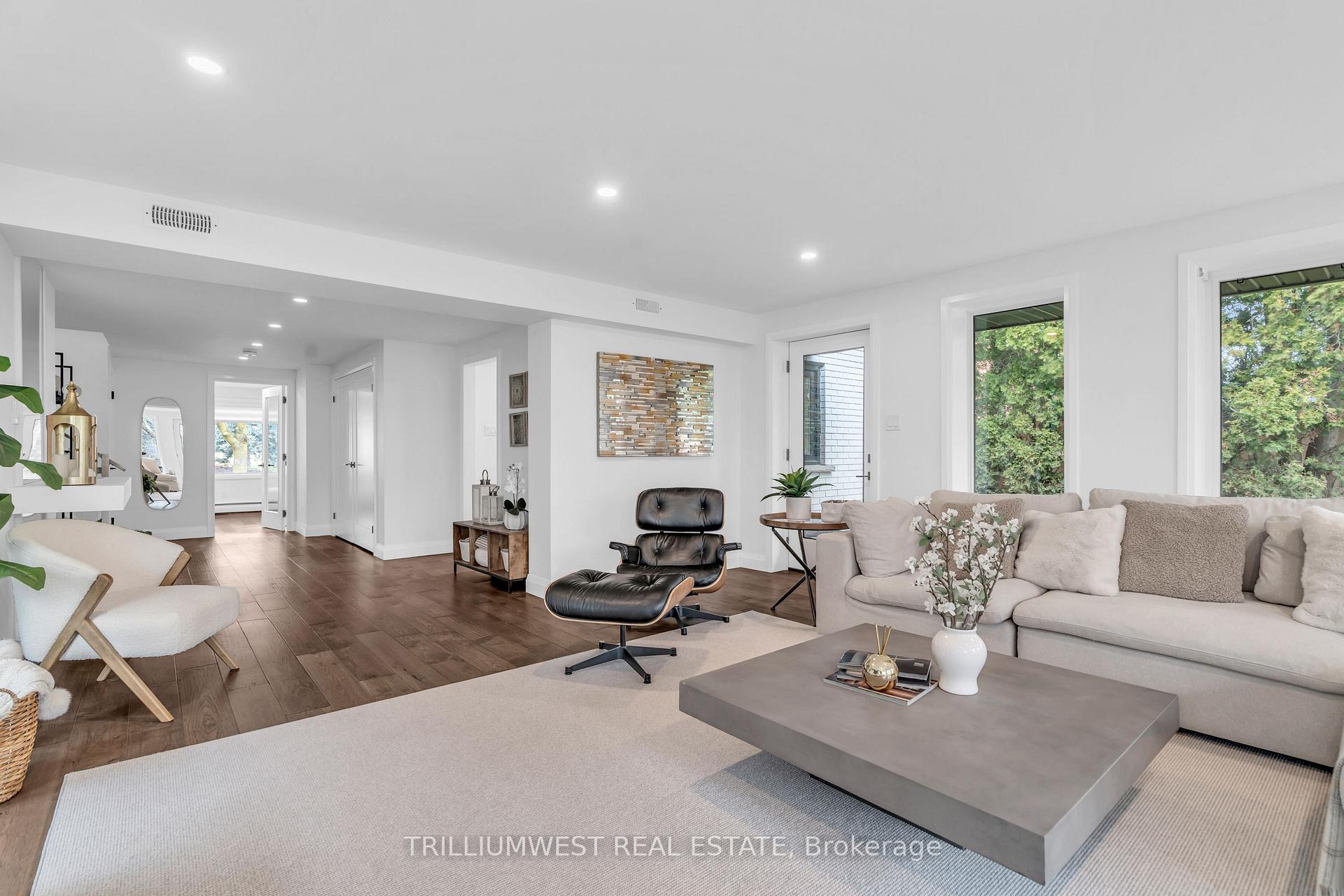 Photo 33 of 100 Margaret Avenue N, Waterloo — HOMEH