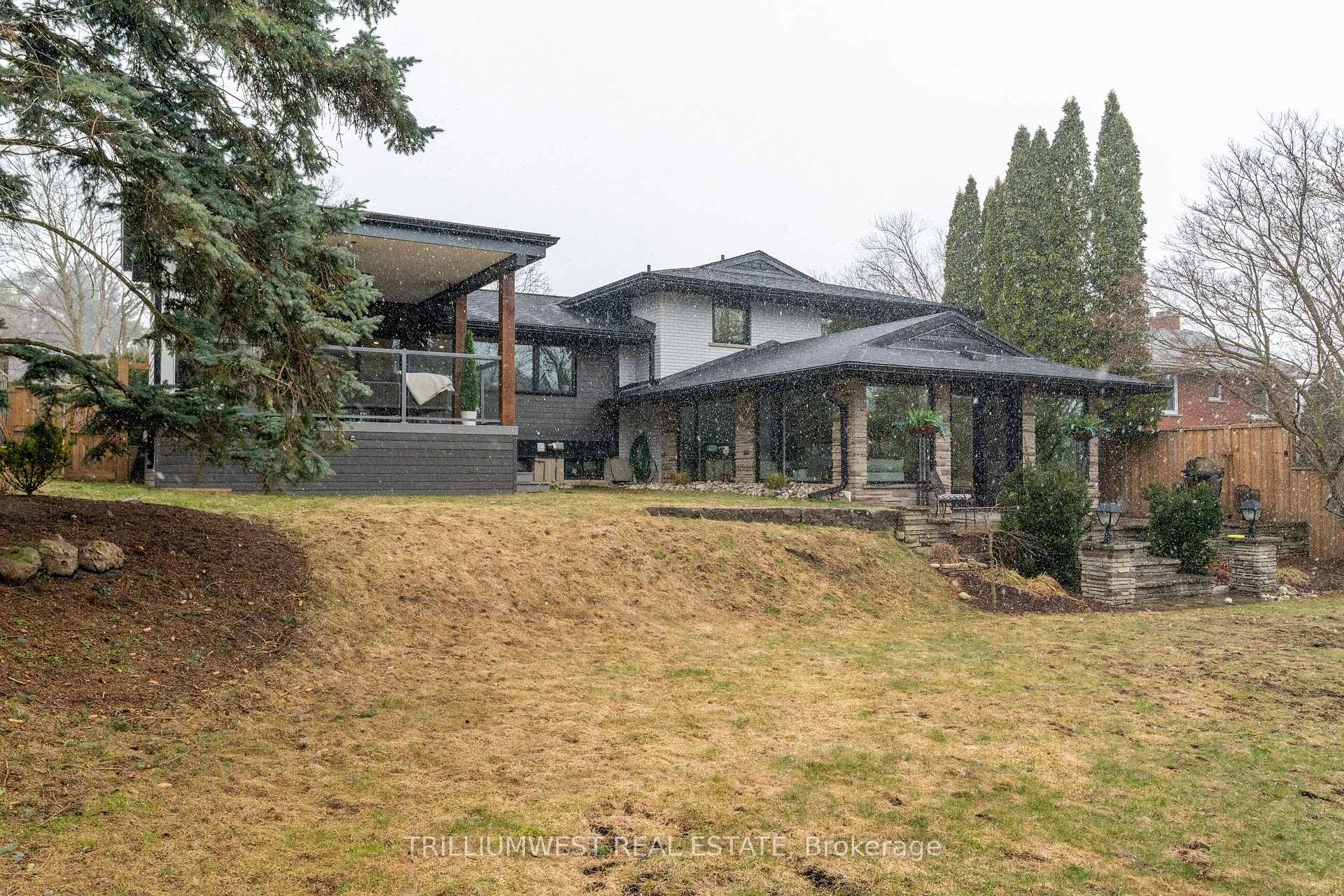 Photo 44 of 100 Margaret Avenue N, Waterloo — HOMEH