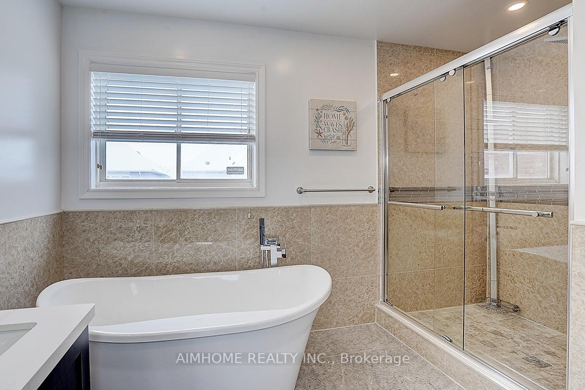 Photo 29 of 61 Sarum Crescent, Markham, Berczy — HOMEH