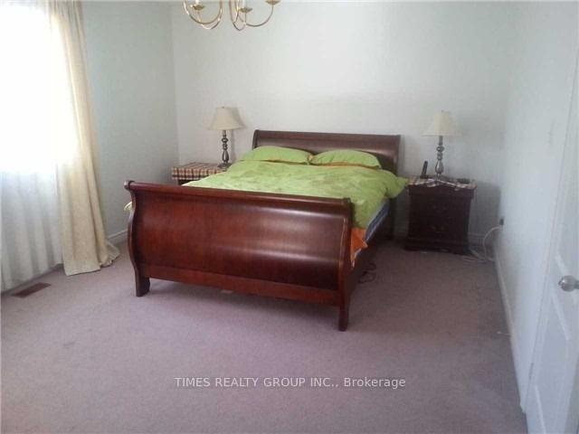 Photo 4 of 516 Pleasant Ridge Avenue, Vaughan, Patterson — HOMEH