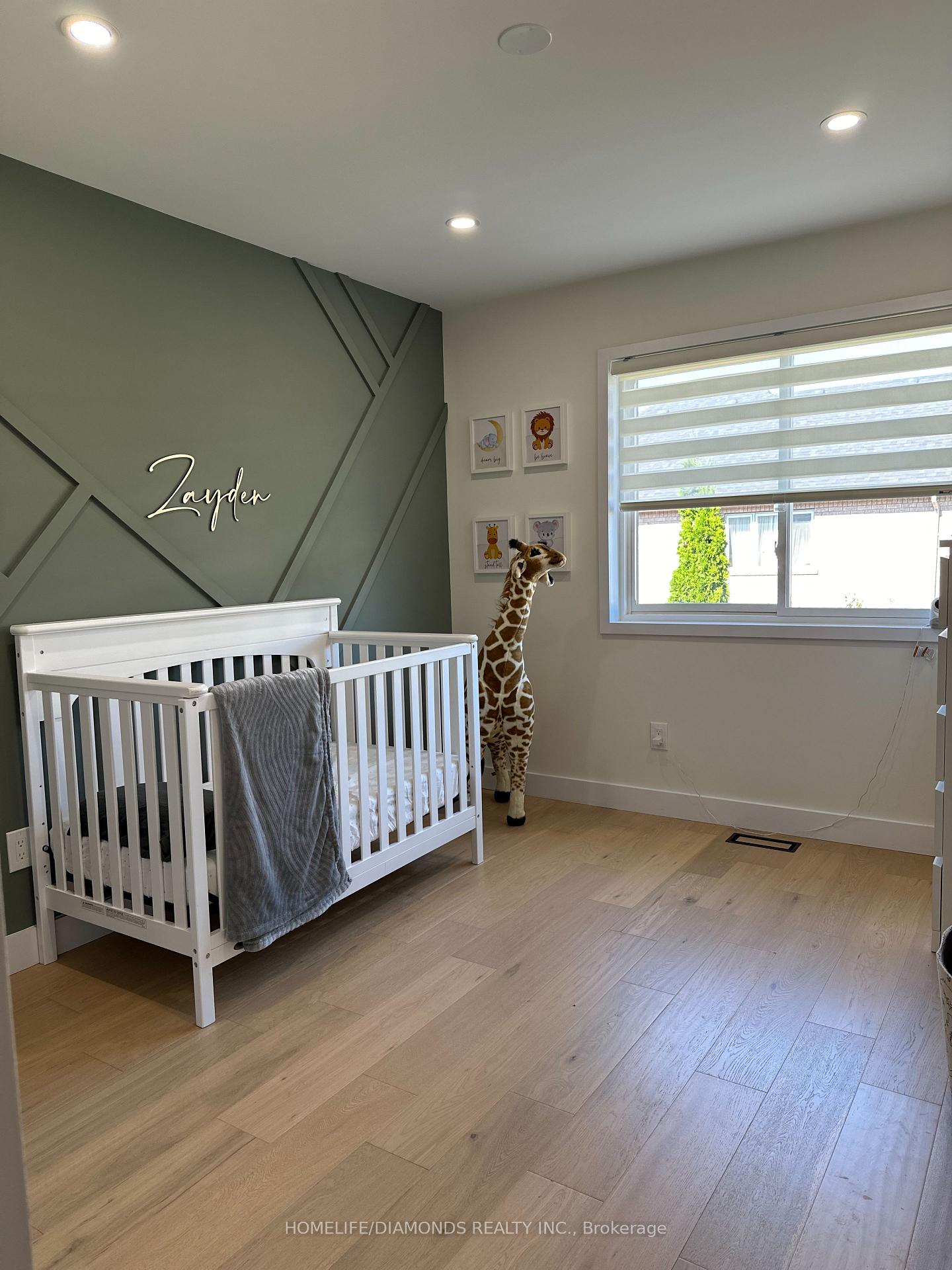 Photo 11 of 106 Stokely Crescent, Whitby, Downtown Whitby — HOMEH