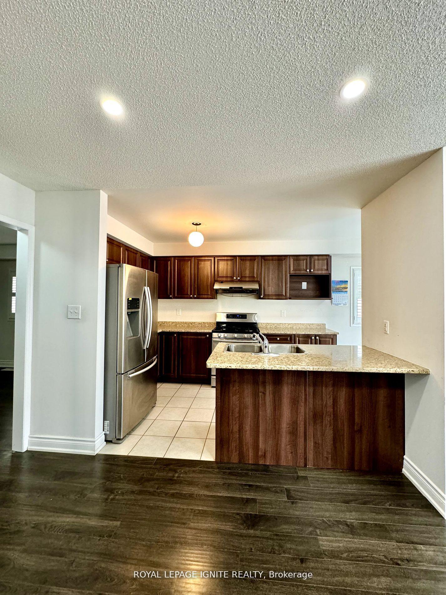 Photo 8 of Unit Upper, 5 Holroyd Street, Ajax, Central East — HOMEH