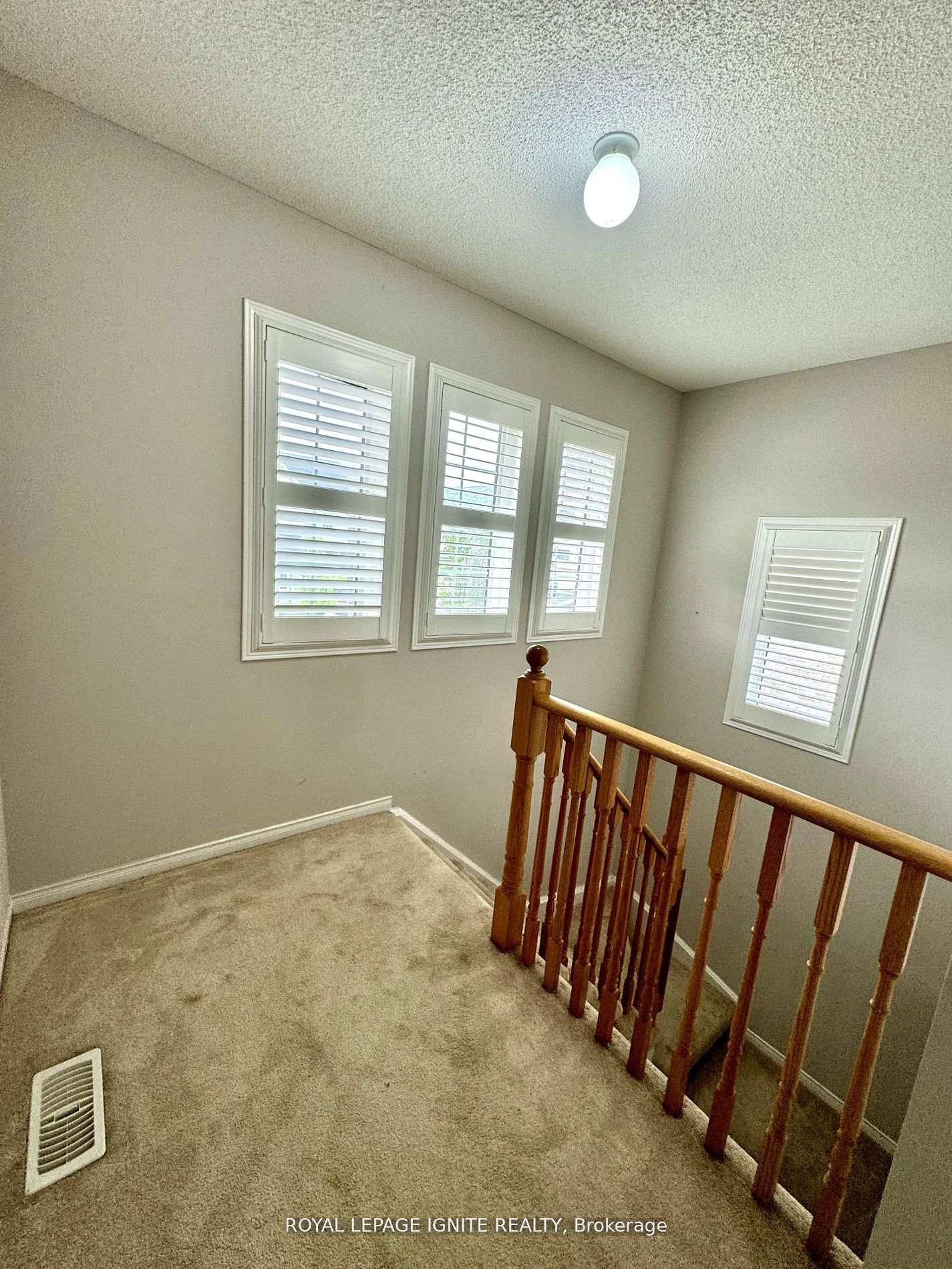 Photo 11 of Unit Upper, 5 Holroyd Street, Ajax, Central East — HOMEH