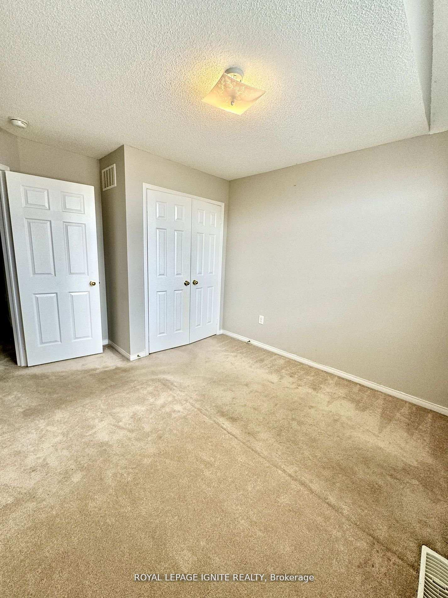 Photo 12 of Unit Upper, 5 Holroyd Street, Ajax, Central East — HOMEH