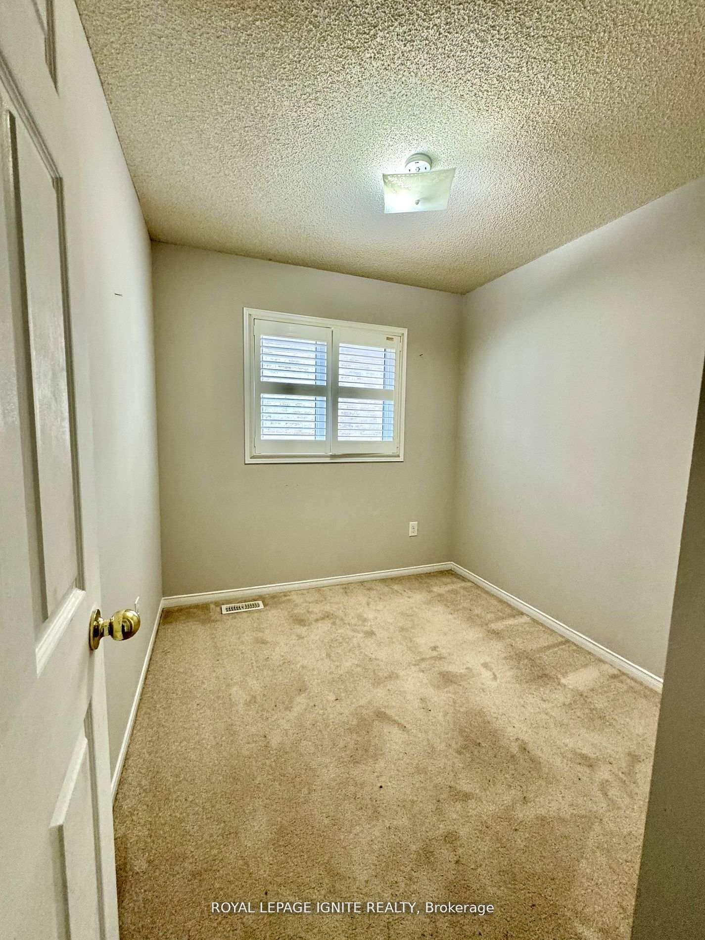 Photo 19 of Unit Upper, 5 Holroyd Street, Ajax, Central East — HOMEH