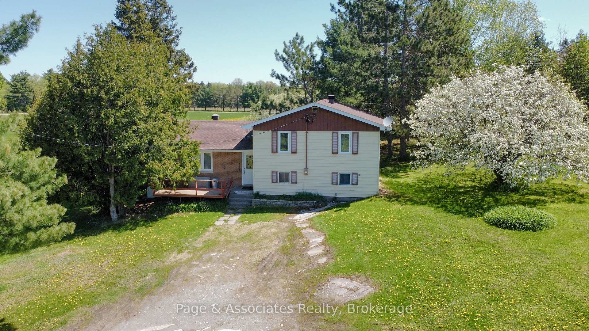 Photo 1 of 728 Rainville Road, West Nipissing, Verner — HOMEH