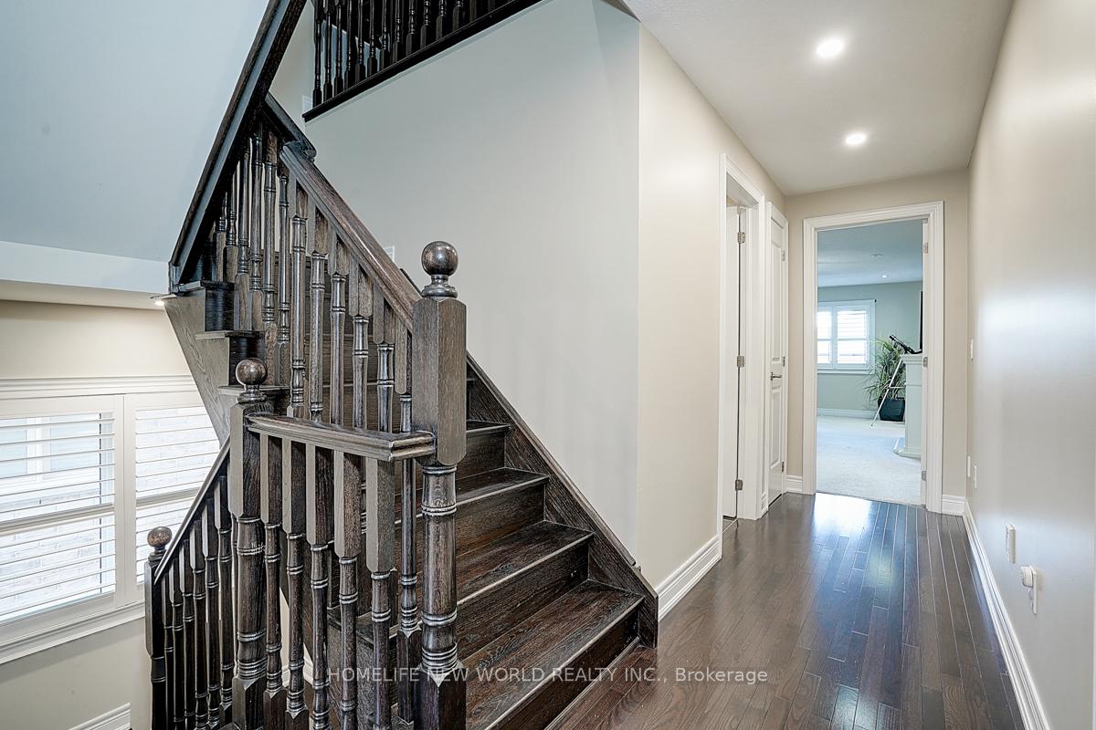Photo 16 of 253 Cannes Avenue, Vaughan, Vellore Village — HOMEH