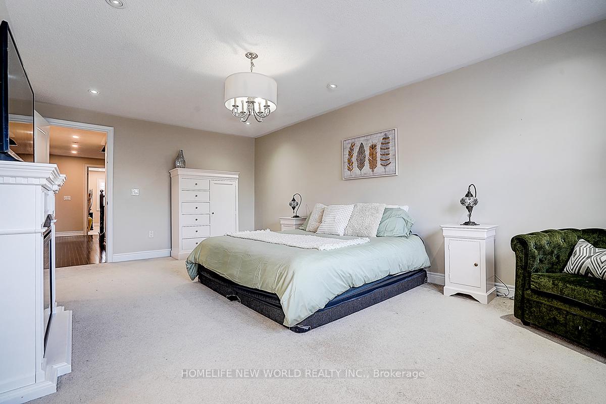 Photo 18 of 253 Cannes Avenue, Vaughan, Vellore Village — HOMEH