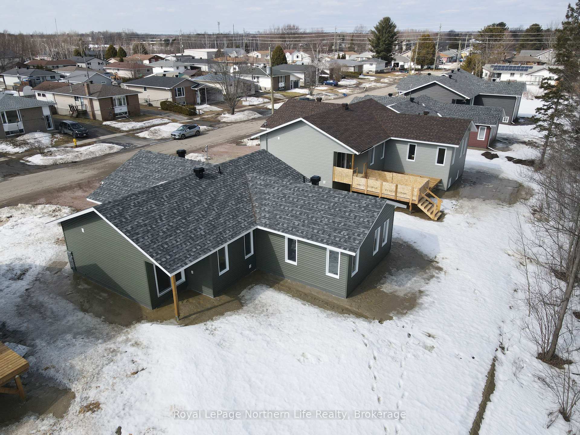 Photo 3 of 416 Roy Street, West Nipissing, Sturgeon Falls — HOMEH