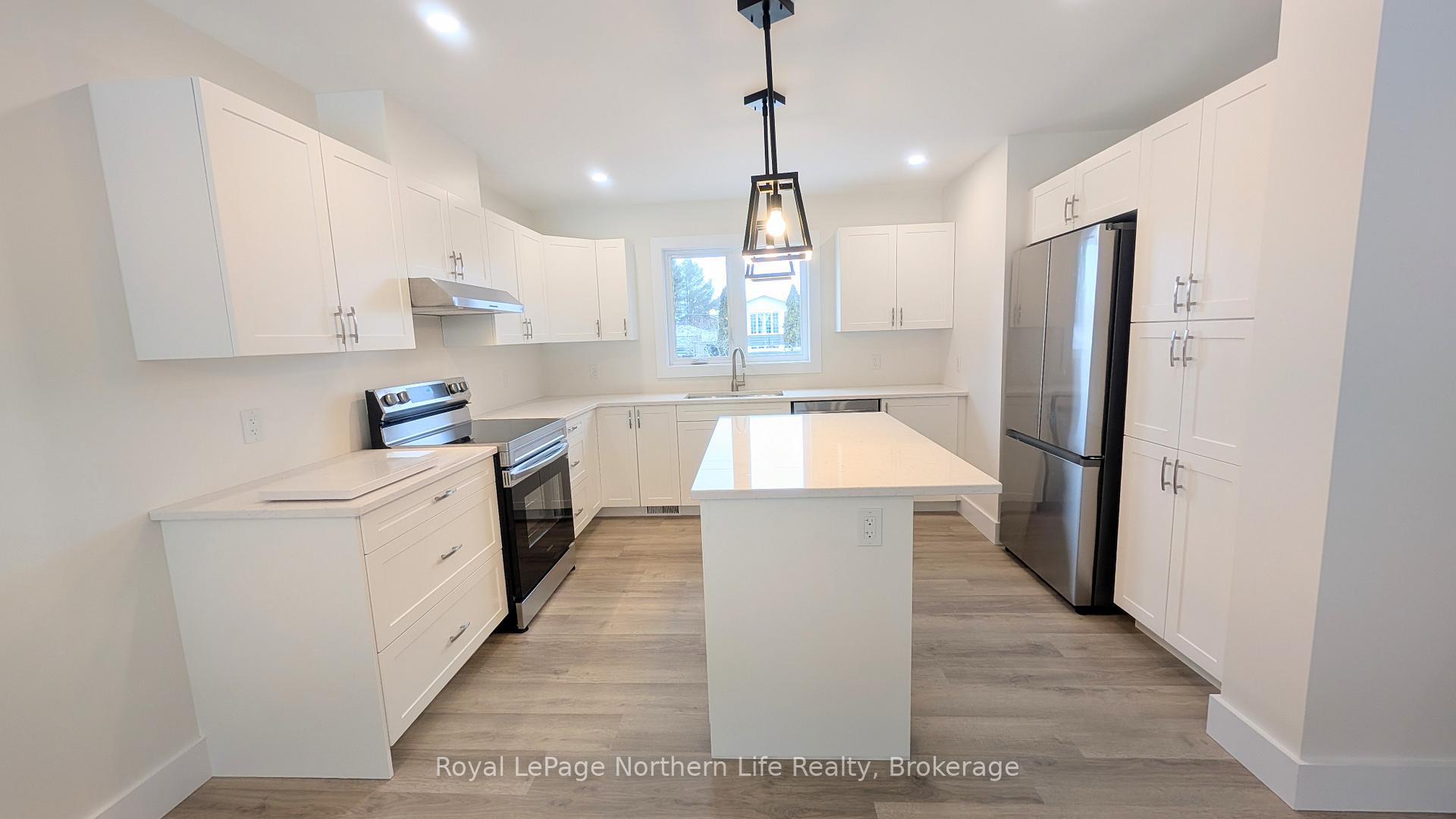 Photo 8 of 416 Roy Street, West Nipissing, Sturgeon Falls — HOMEH