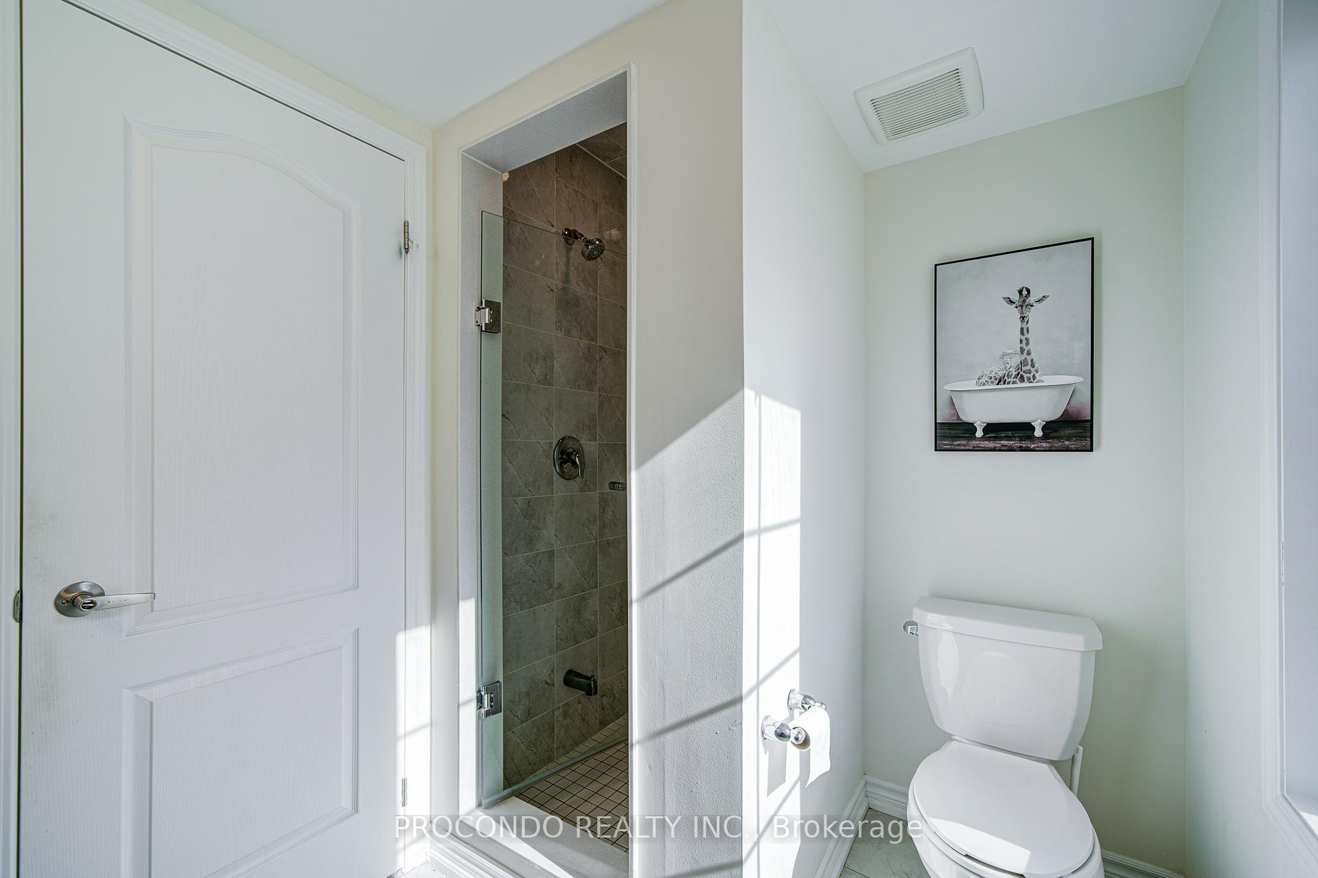 Photo 12 of 38 Bluegill Crescent, Whitby, Rural Whitby — HOMEH