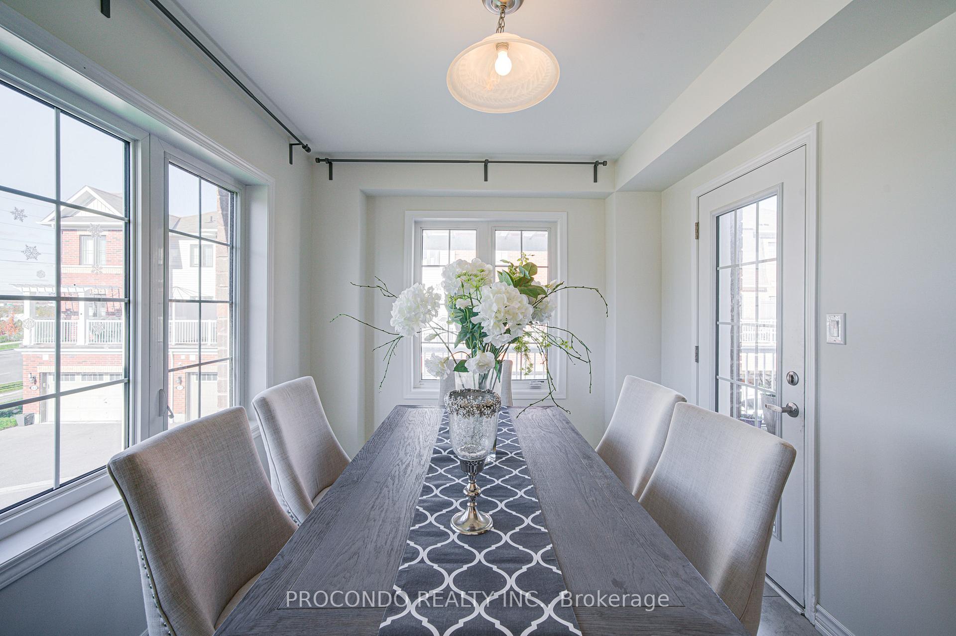 Photo 21 of 38 Bluegill Crescent, Whitby, Rural Whitby — HOMEH