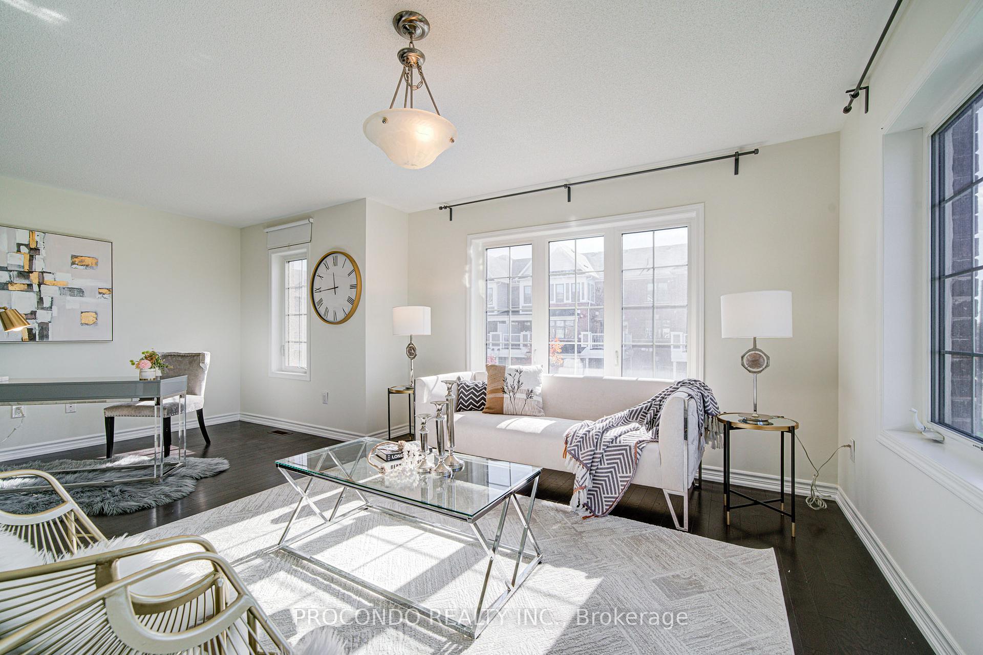 Photo 27 of 38 Bluegill Crescent, Whitby, Rural Whitby — HOMEH