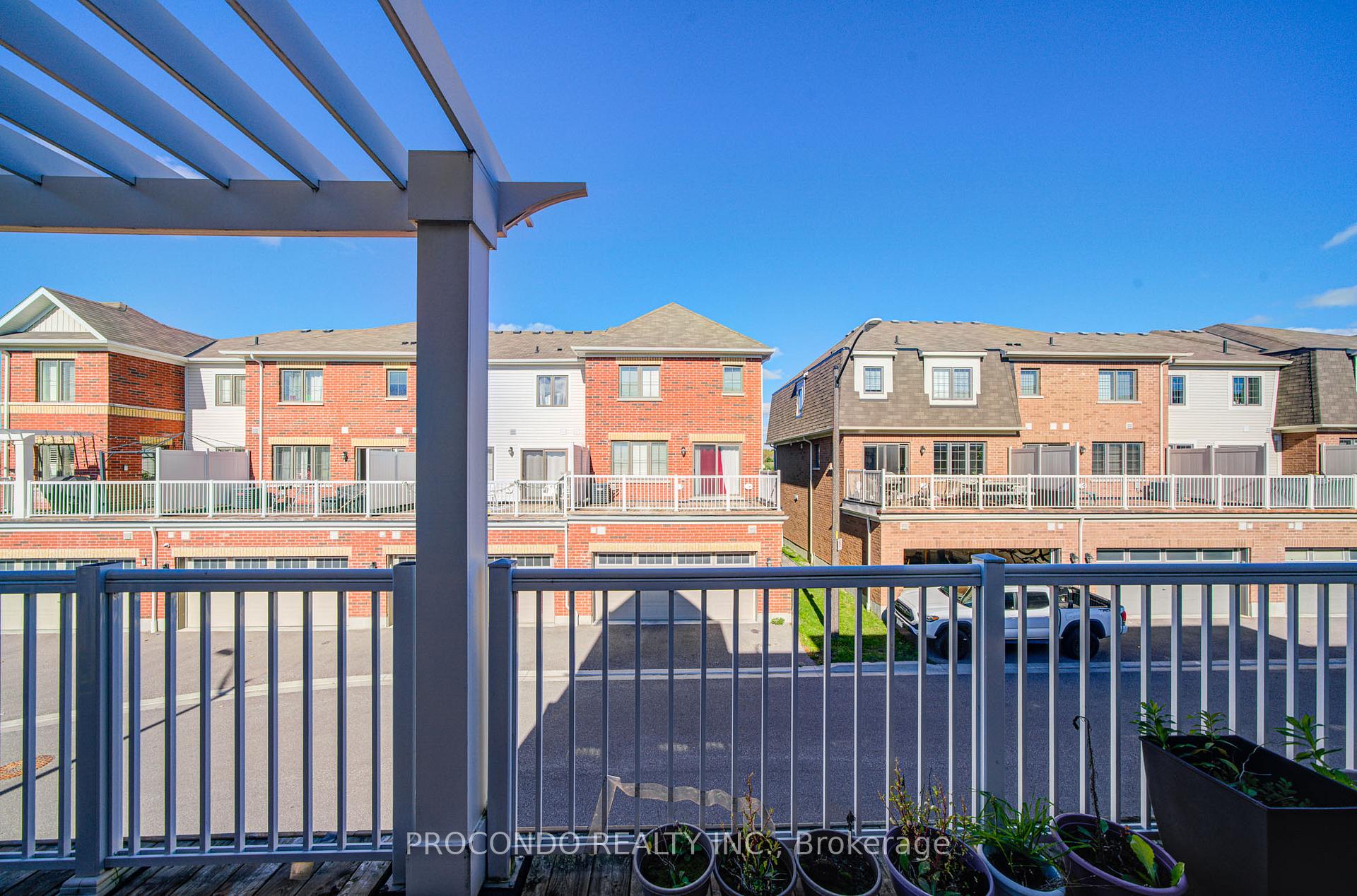 Photo 29 of 38 Bluegill Crescent, Whitby, Rural Whitby — HOMEH