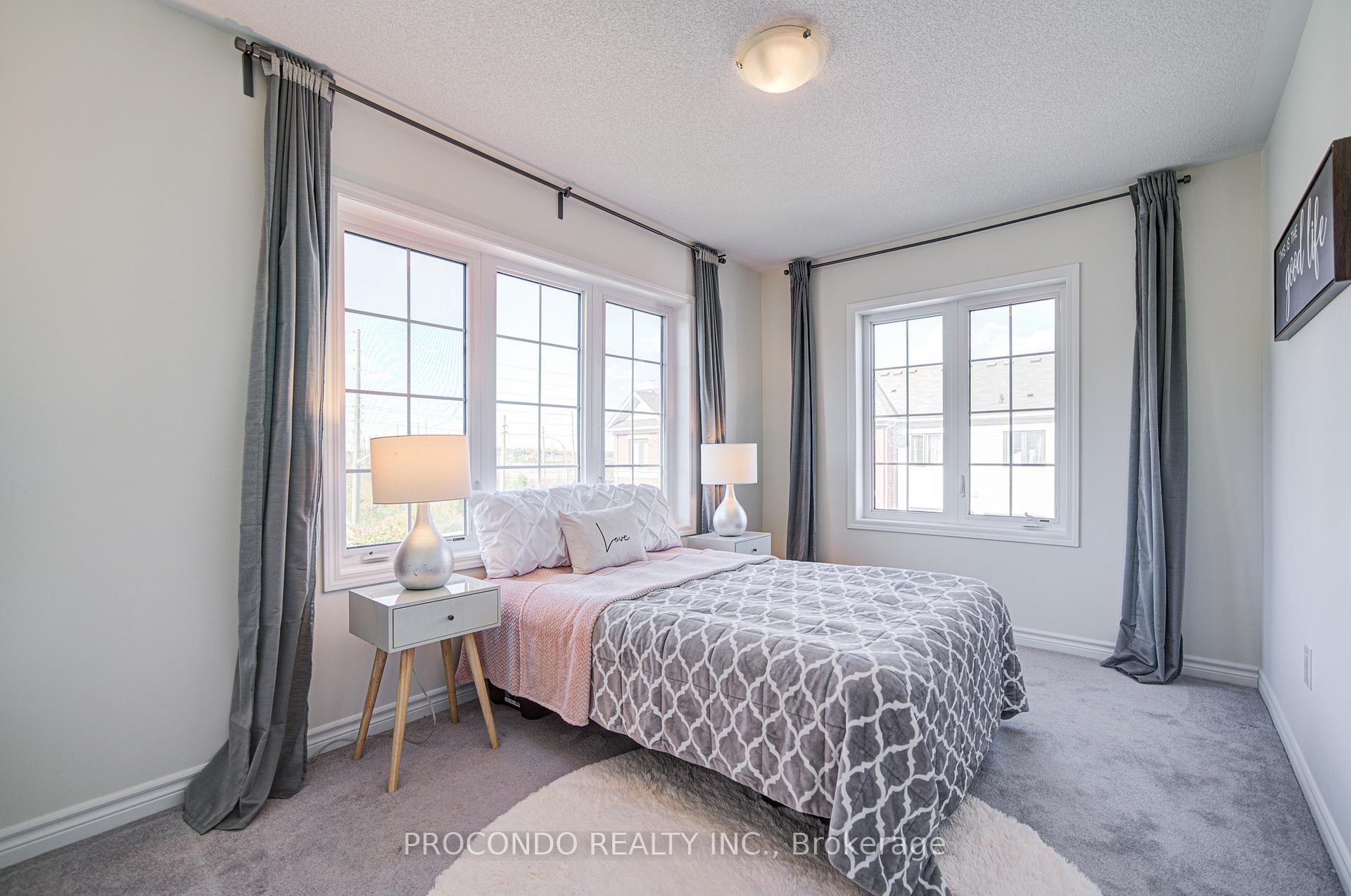 Photo 32 of 38 Bluegill Crescent, Whitby, Rural Whitby — HOMEH