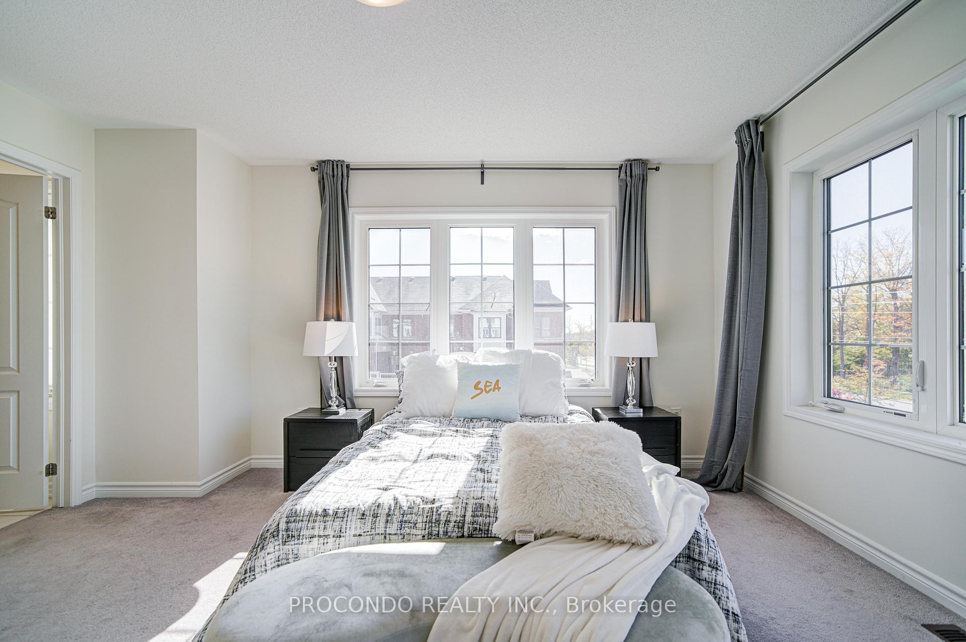 Photo 35 of 38 Bluegill Crescent, Whitby, Rural Whitby — HOMEH